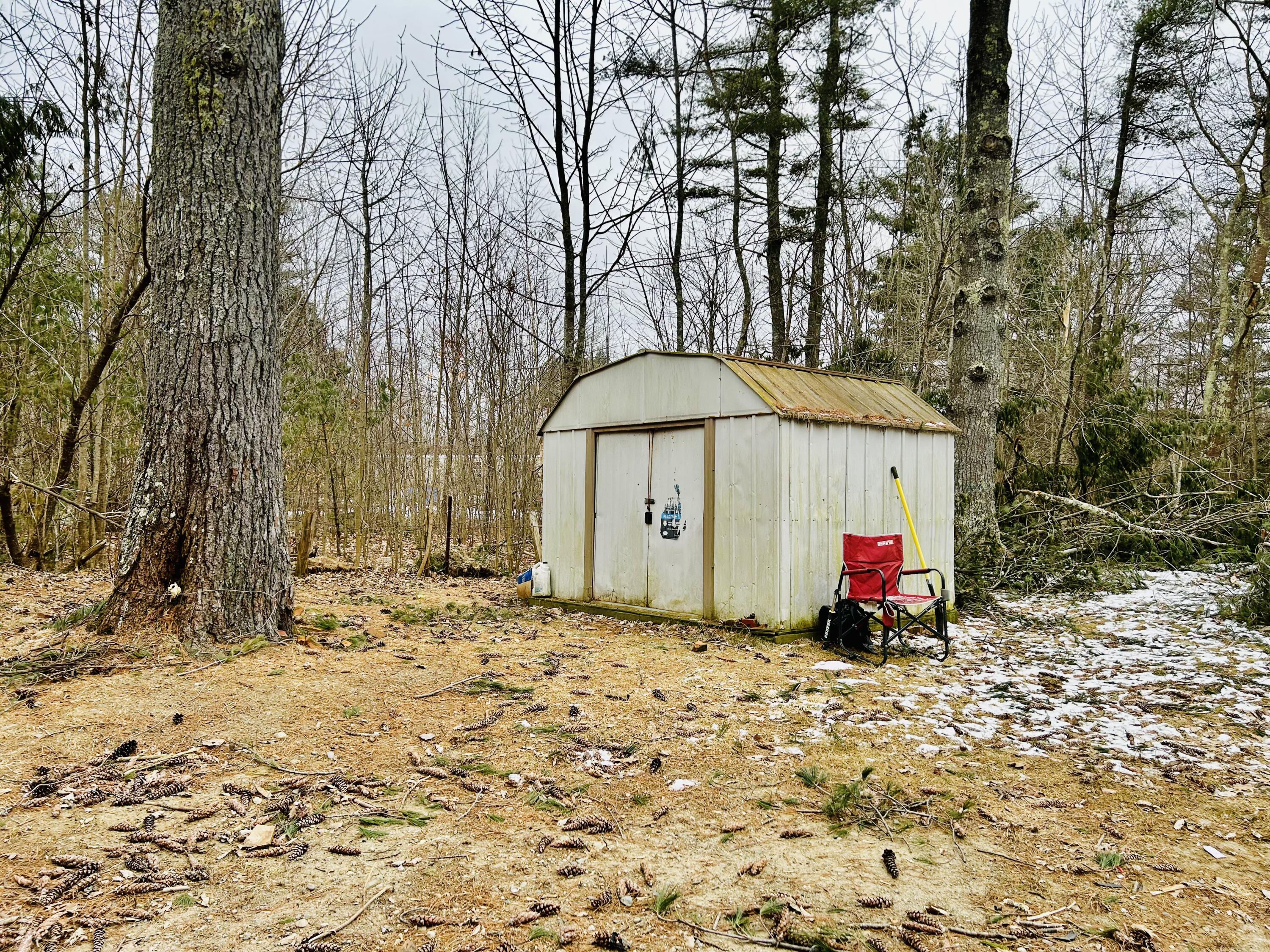 1074 Hallowell Litchfield Road