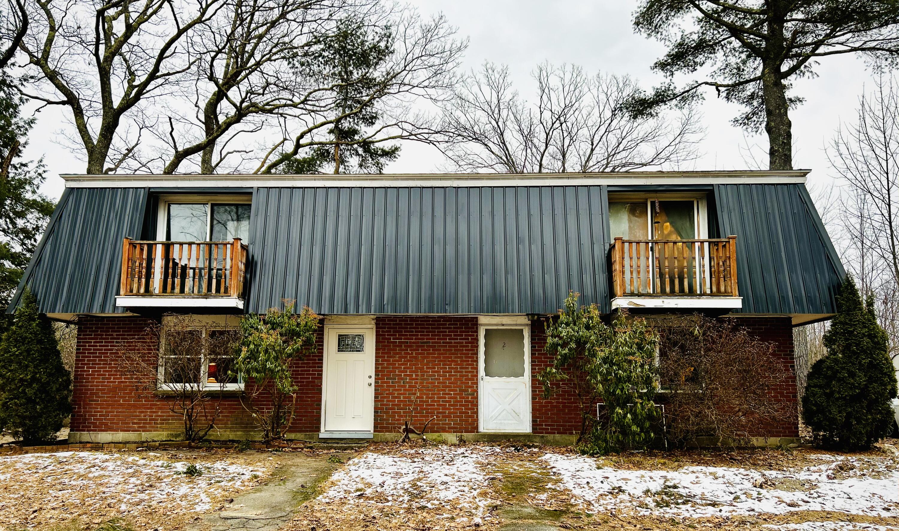 1074 Hallowell Litchfield Road