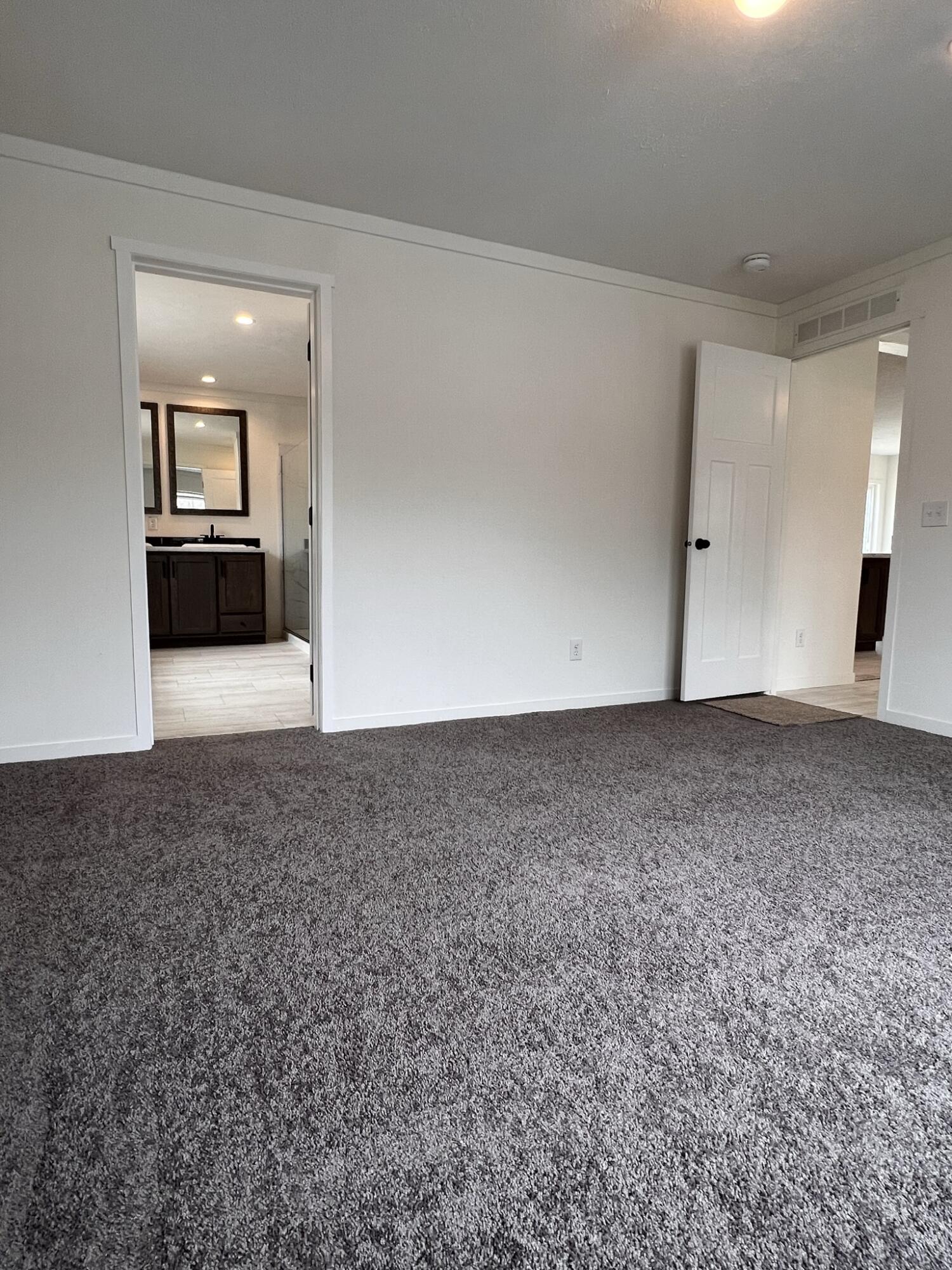 32 N Greenridge Heights