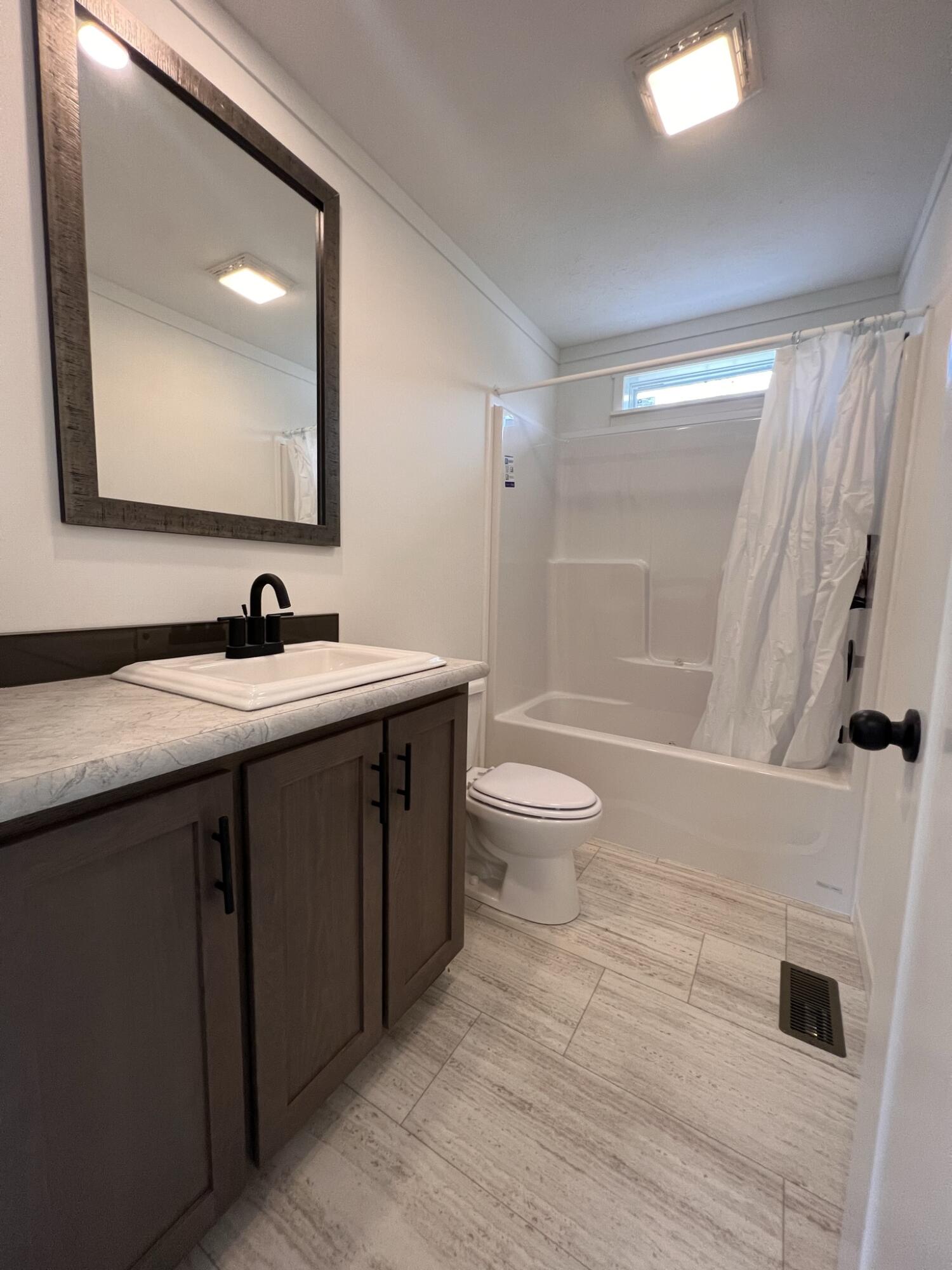 32 N Greenridge Heights