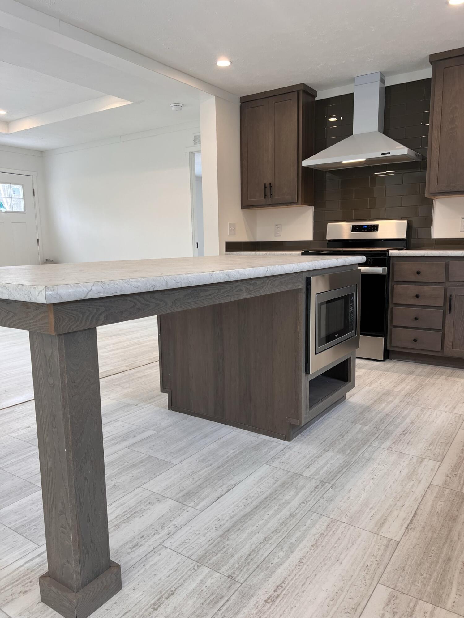 32 N Greenridge Heights