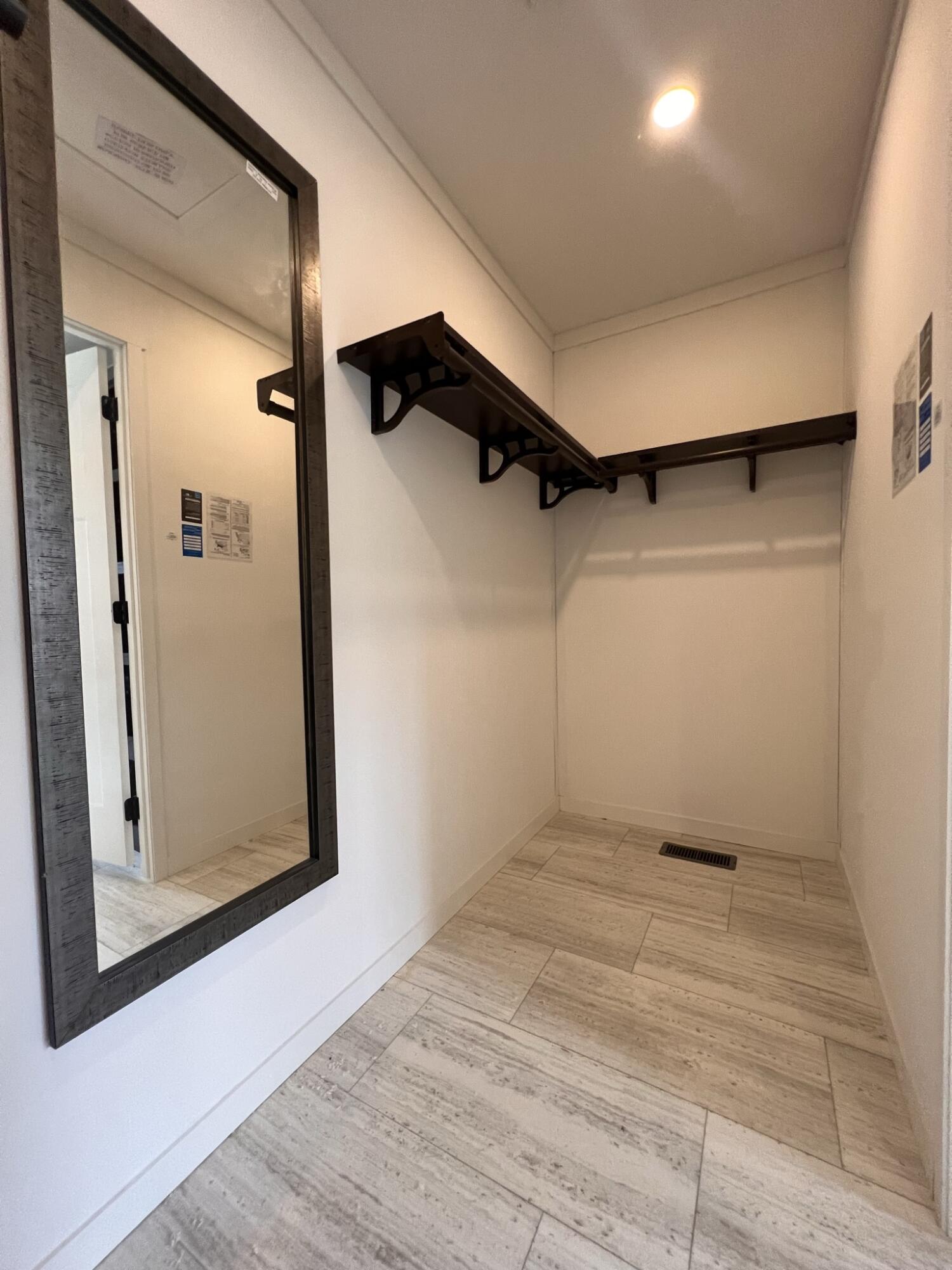 32 N Greenridge Heights