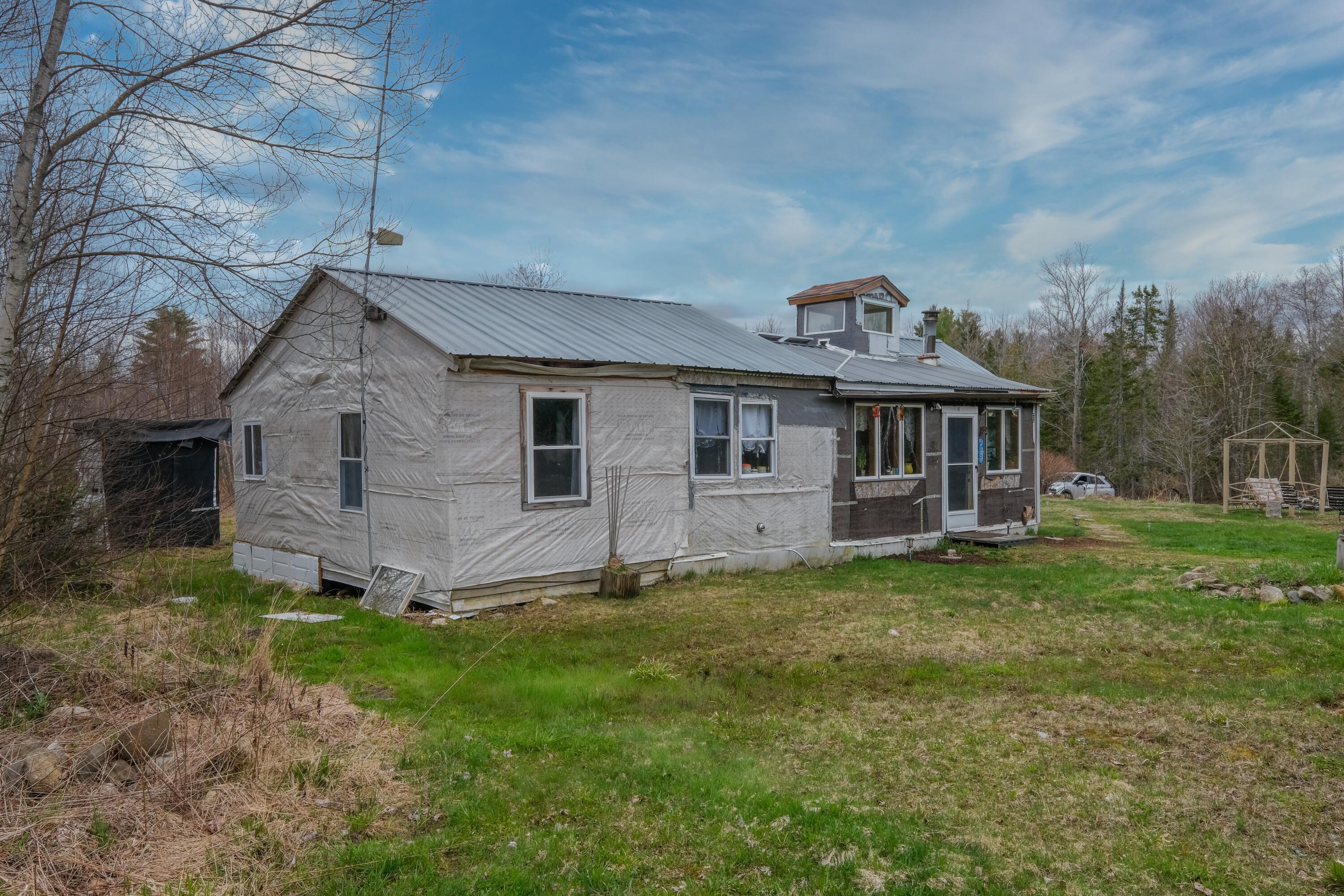 41 Cardinal Way