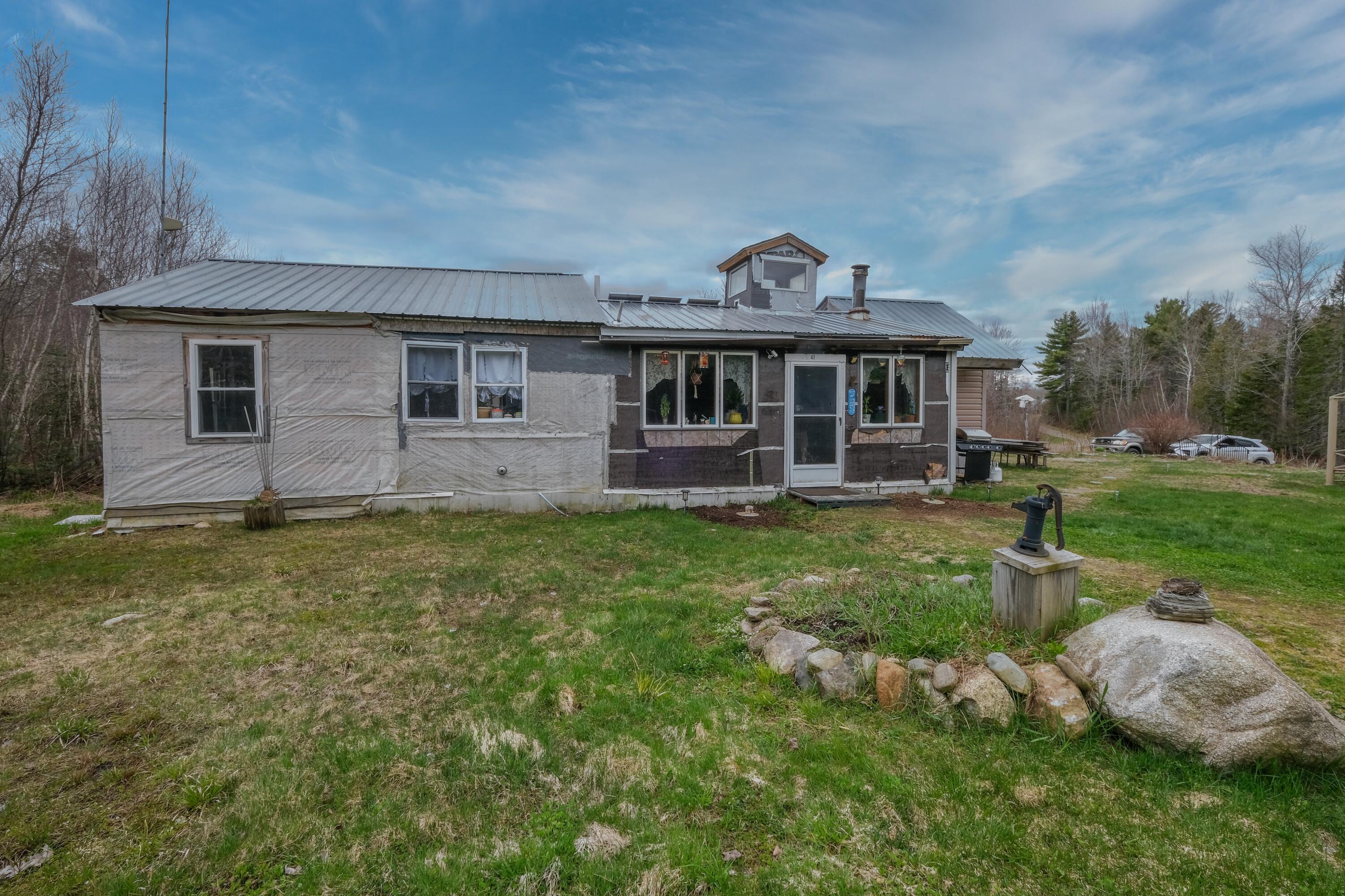 41 Cardinal Way