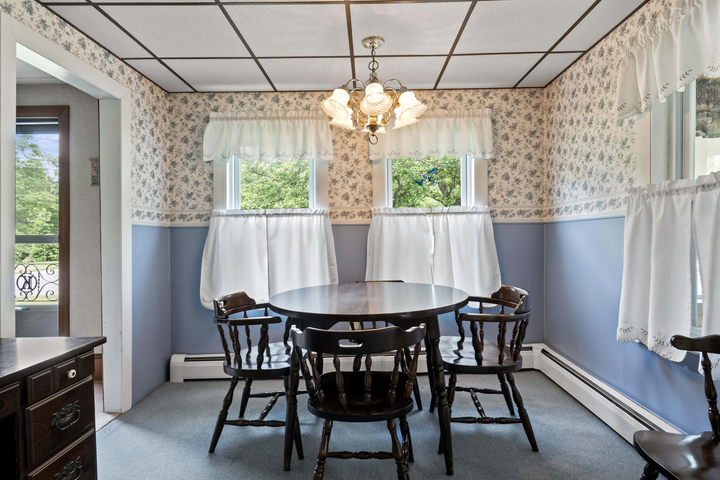 592 Rome Road