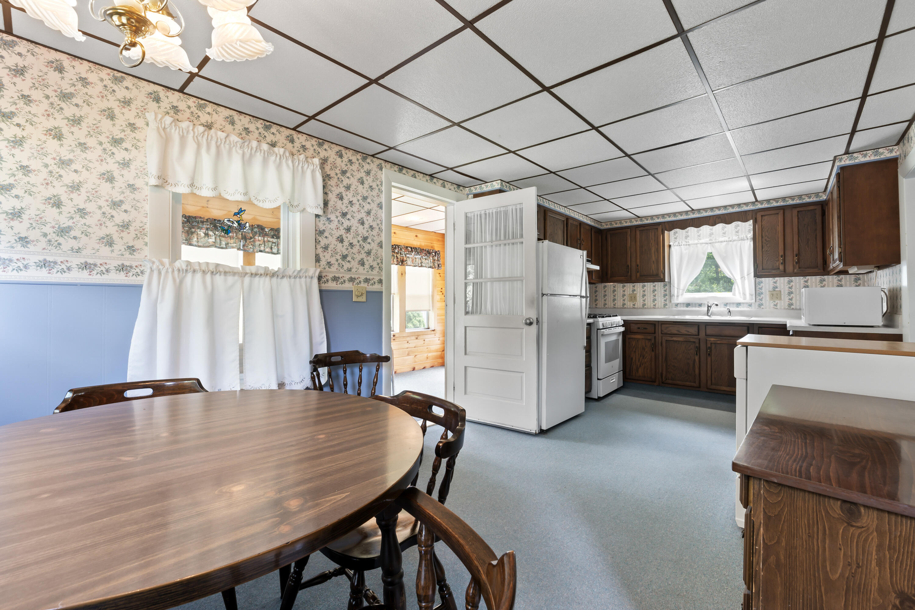 592 Rome Road