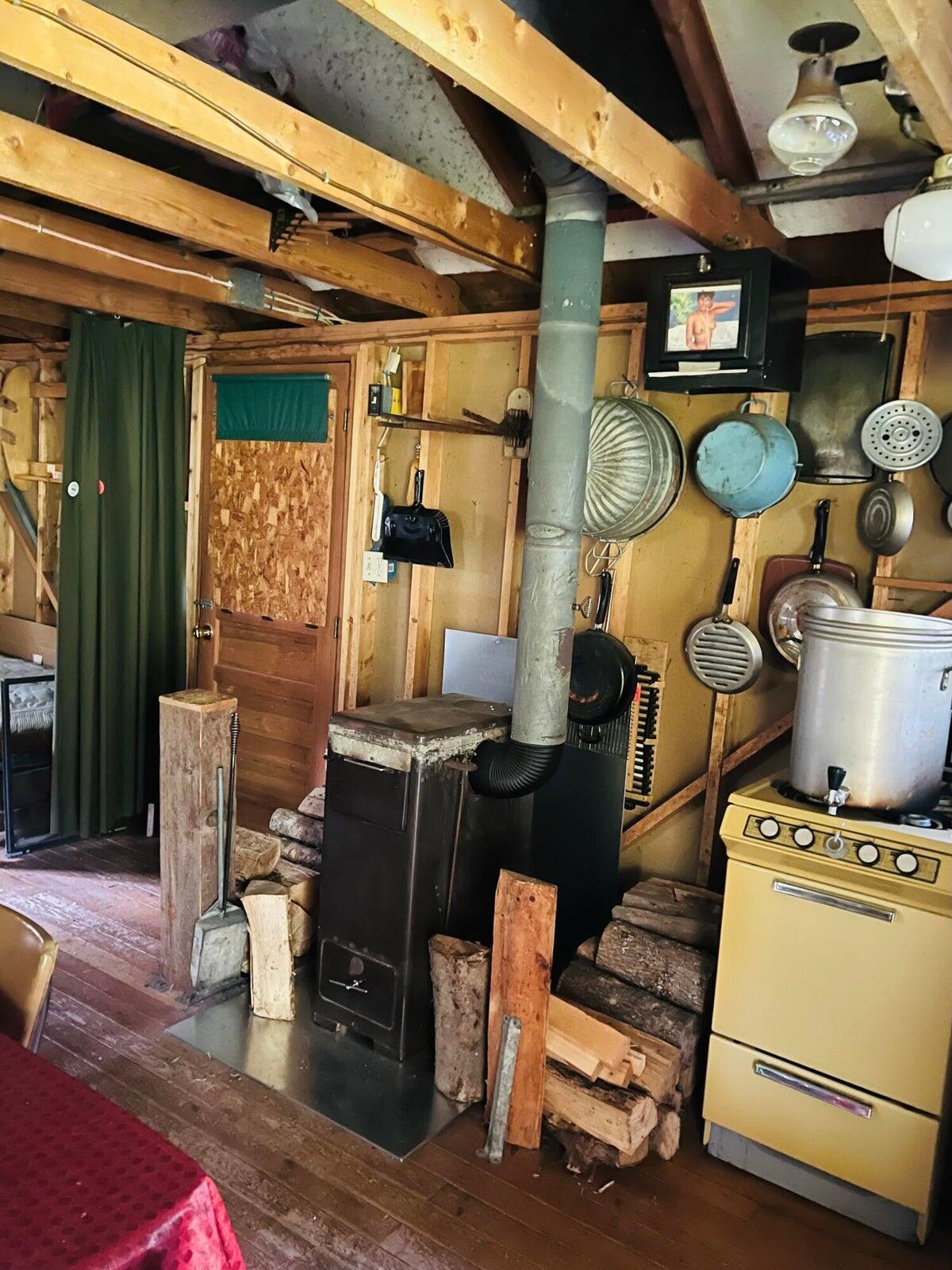 76 Bailey Bridge Road