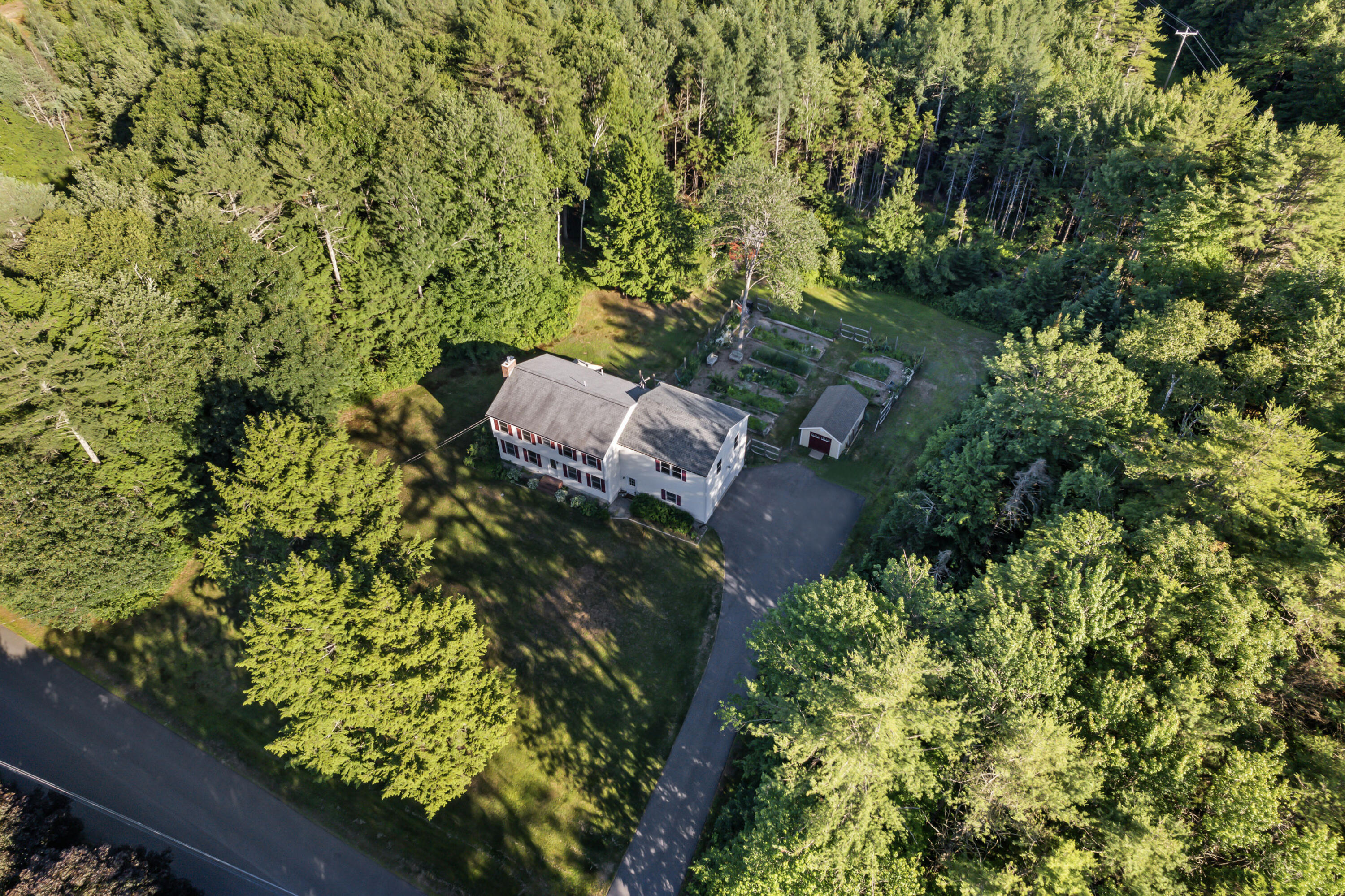 40 Westwind Drive