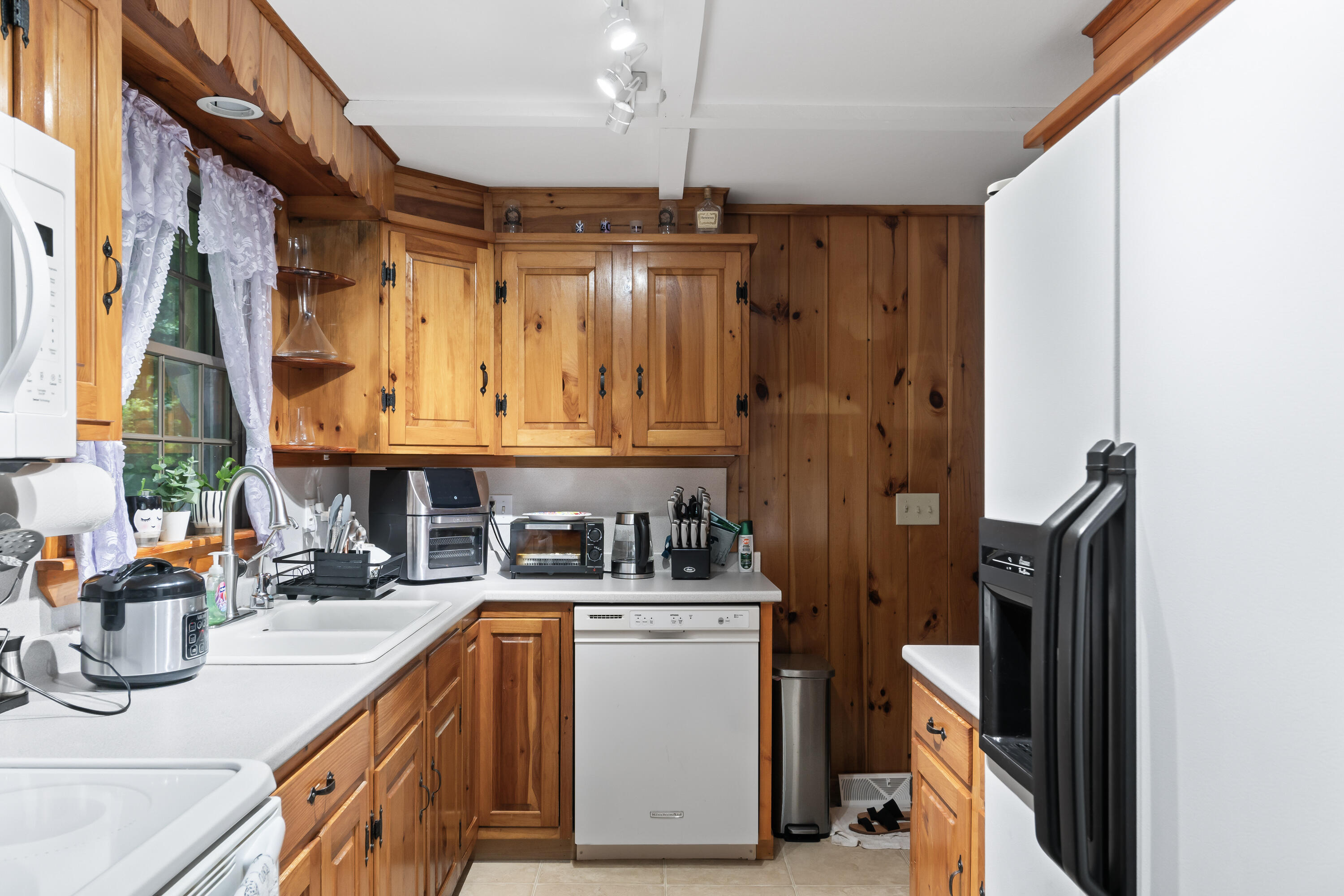 50 Kerns Hill Road