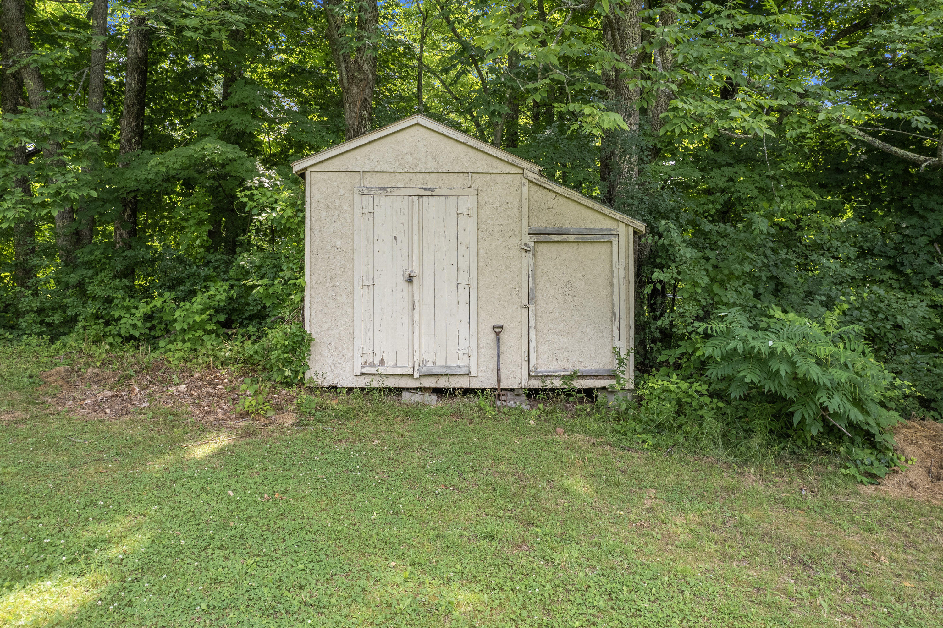 50 Kerns Hill Road