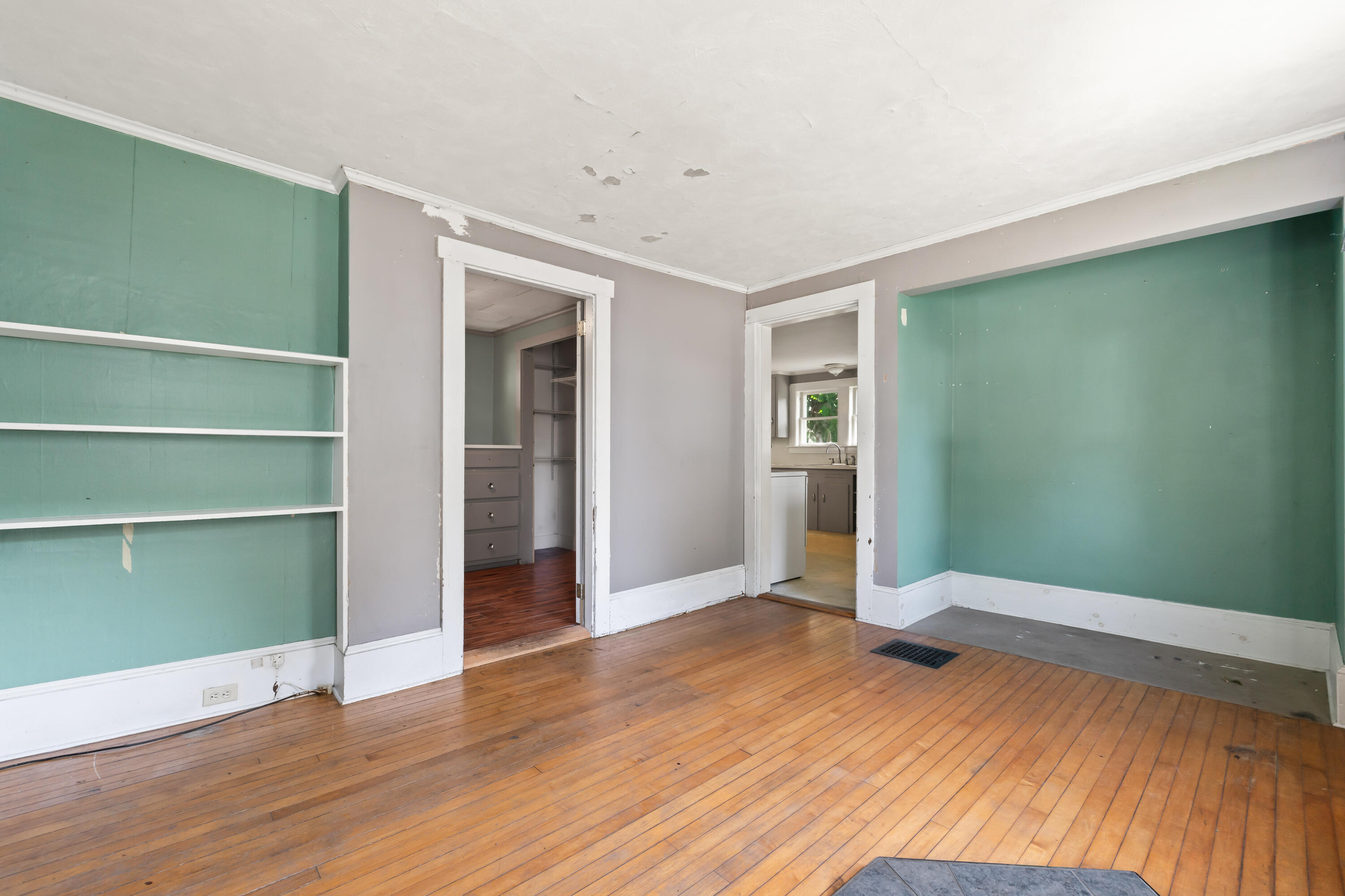 5 Drew Street