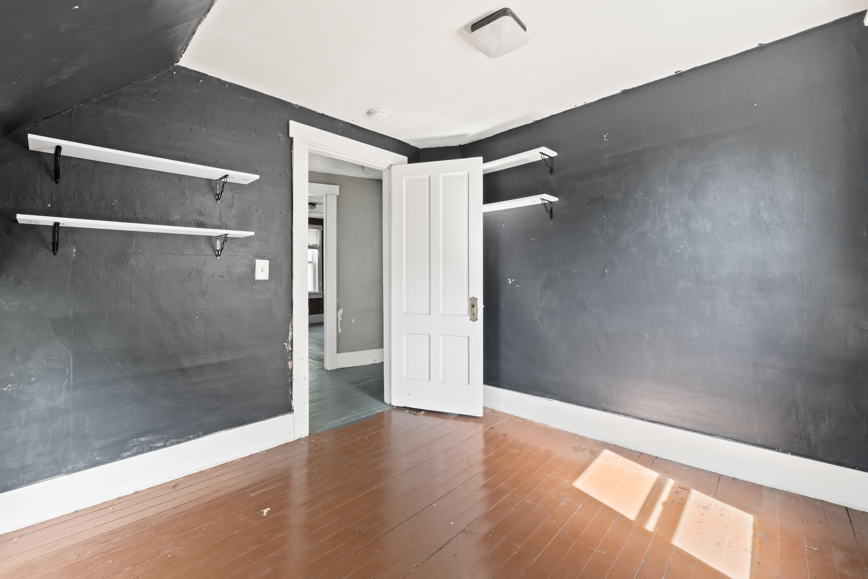 5 Drew Street