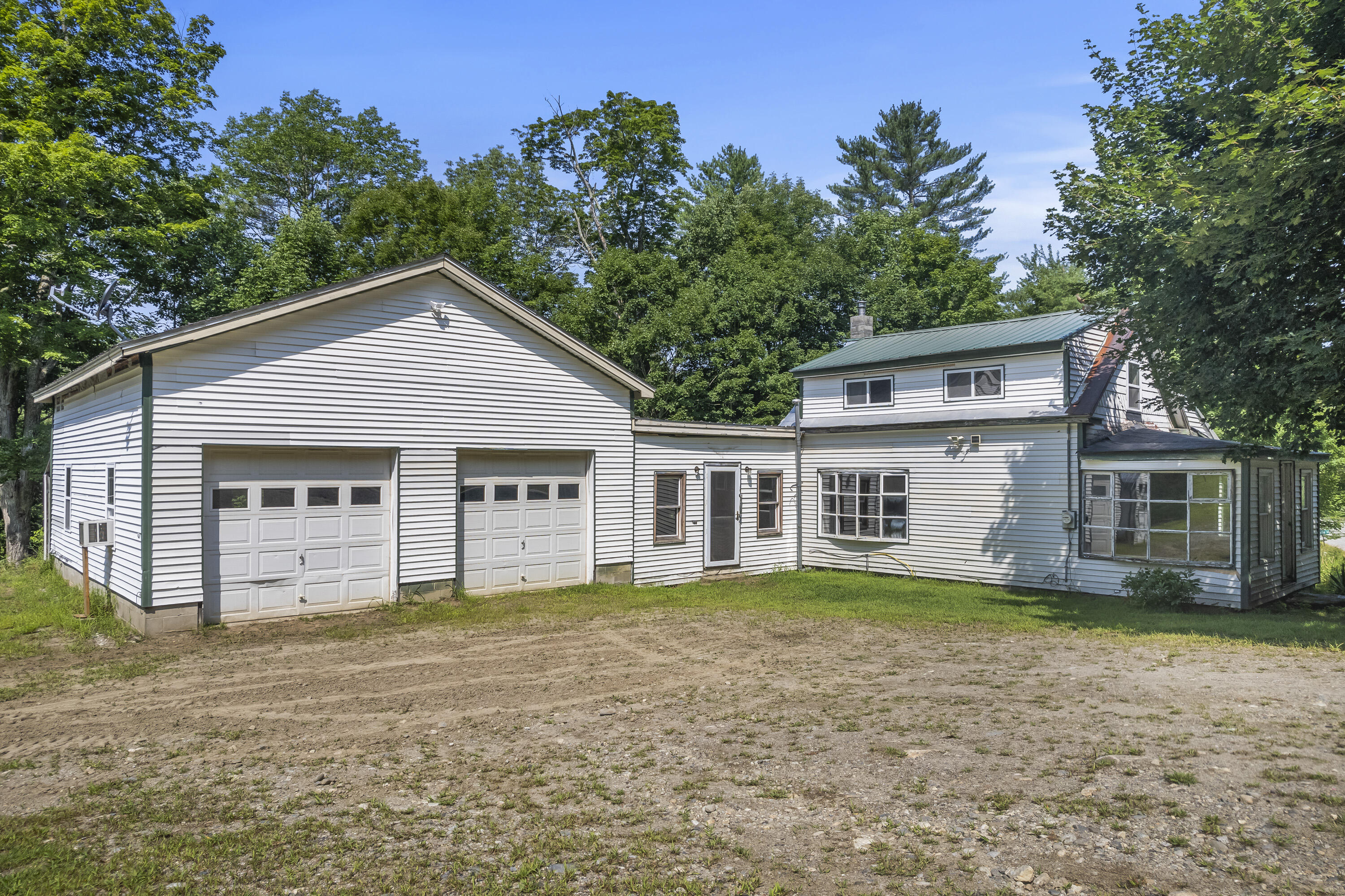 27 N Wayne Road