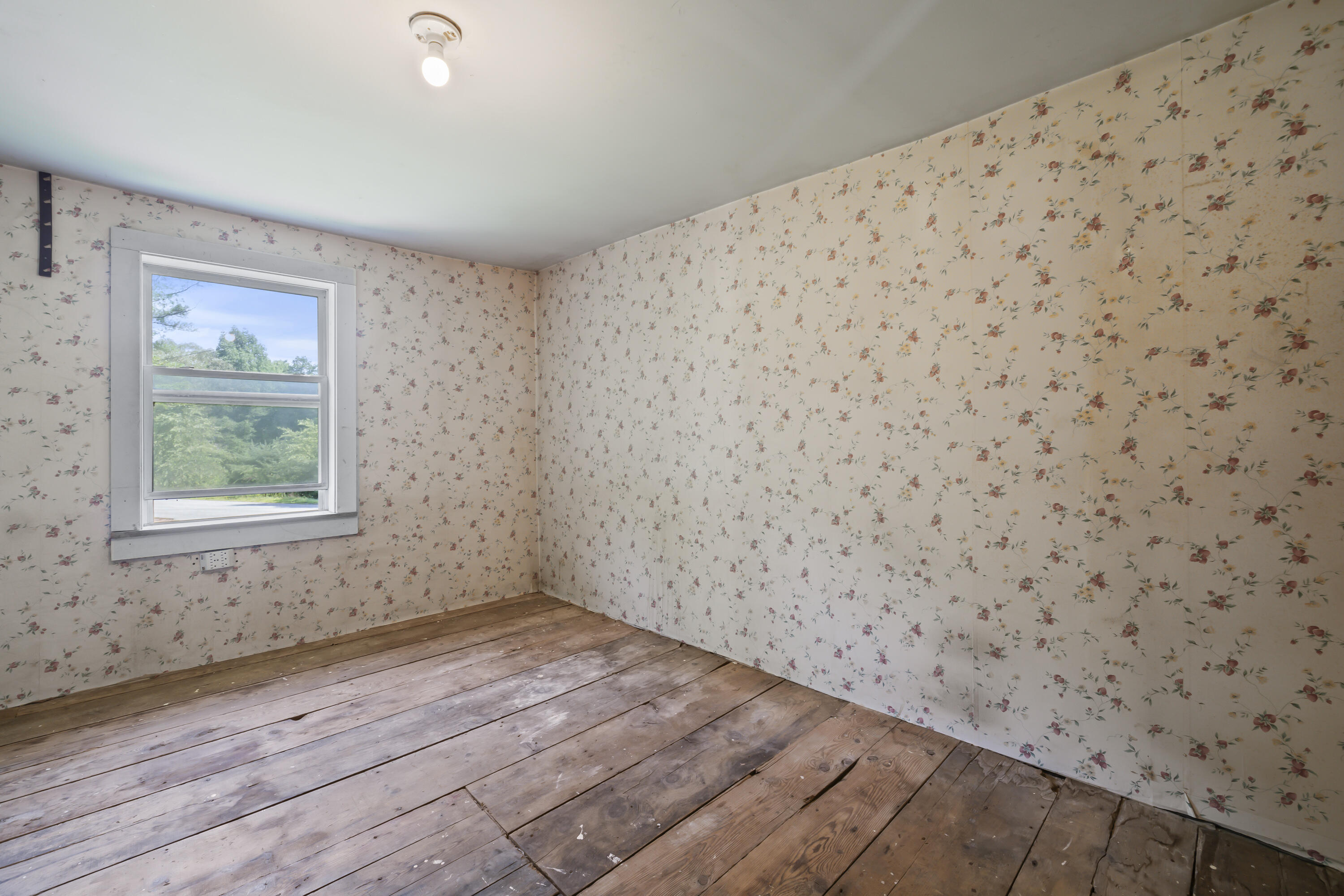 27 N Wayne Road