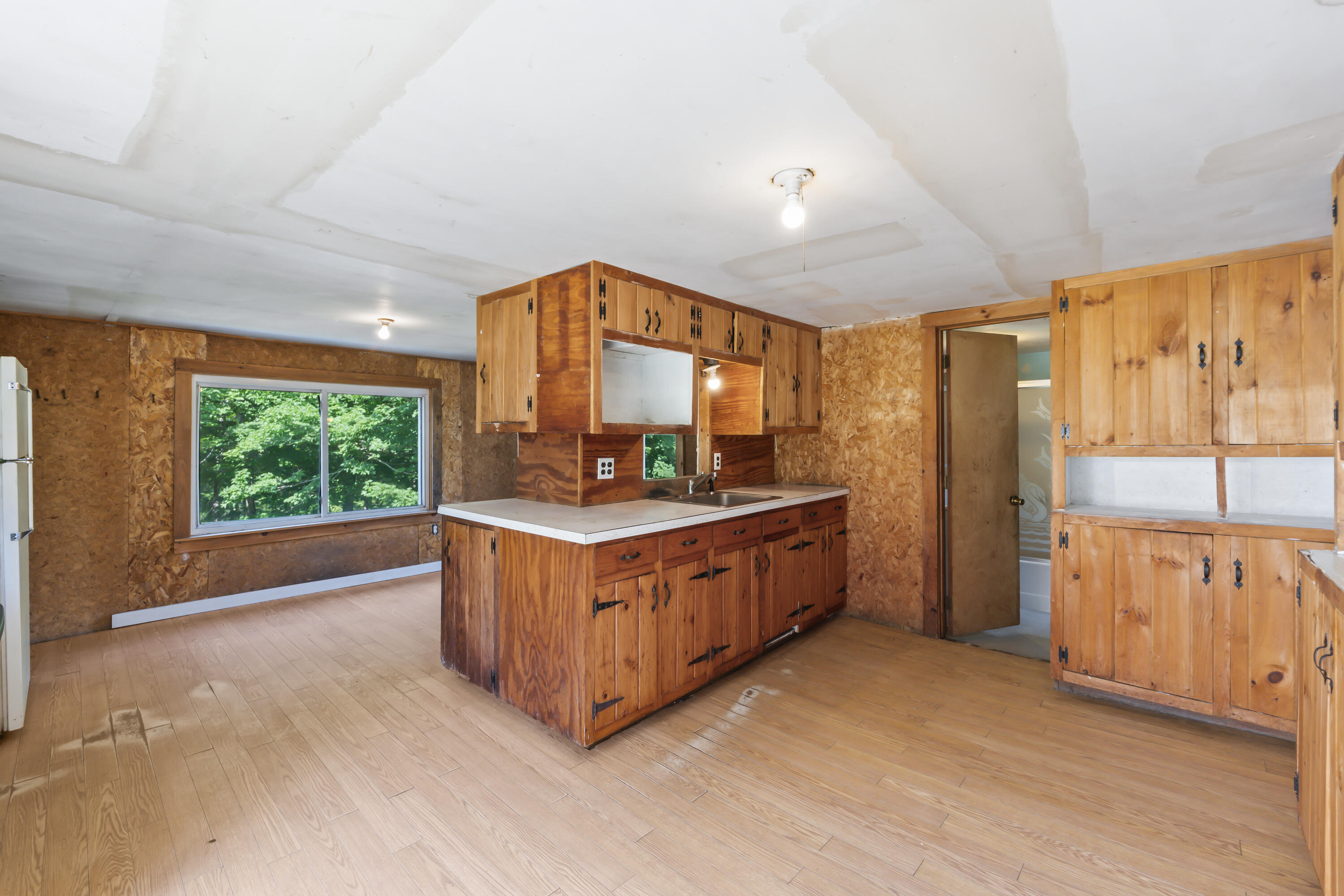 27 N Wayne Road