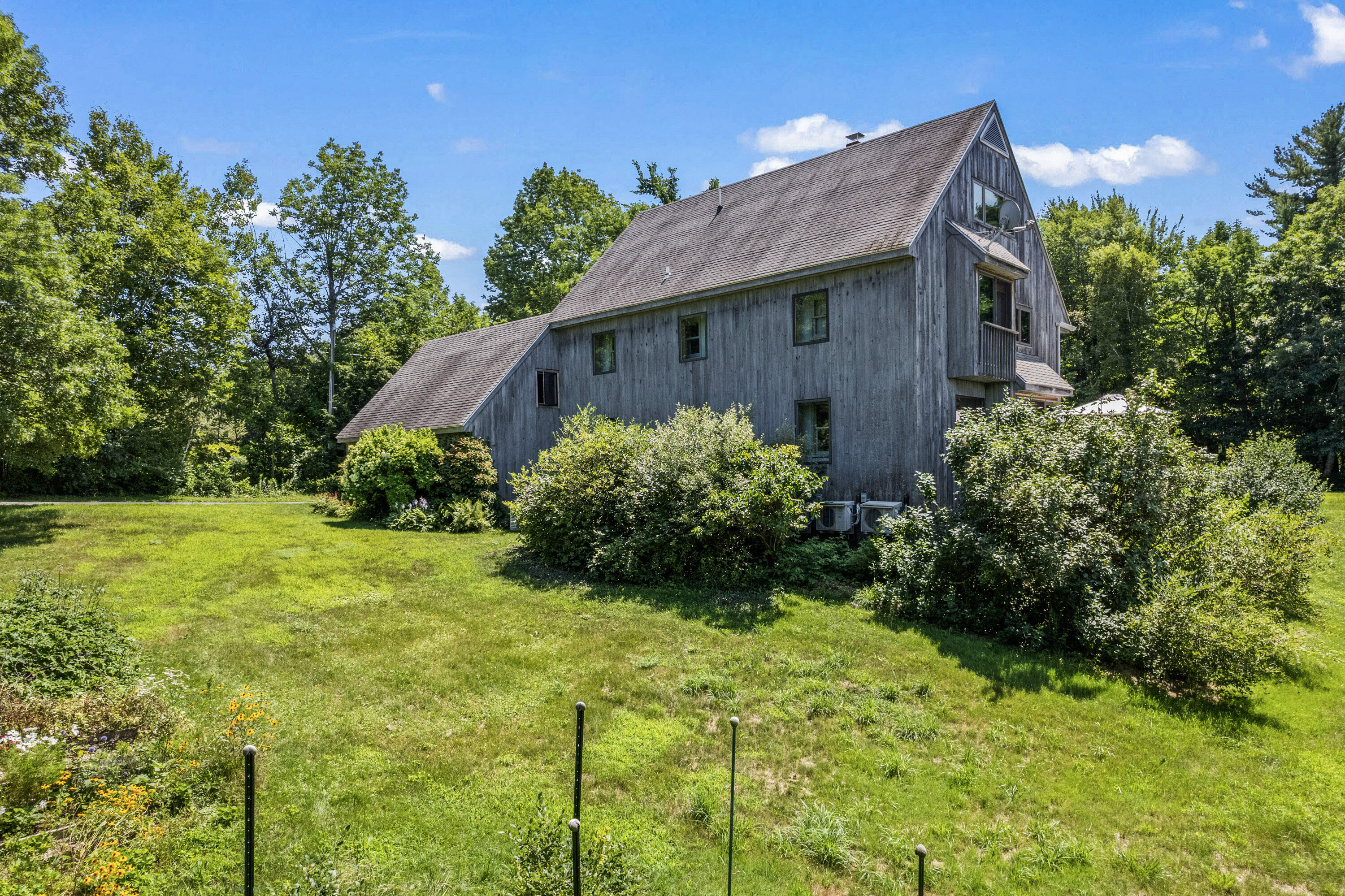 720 Pond Road