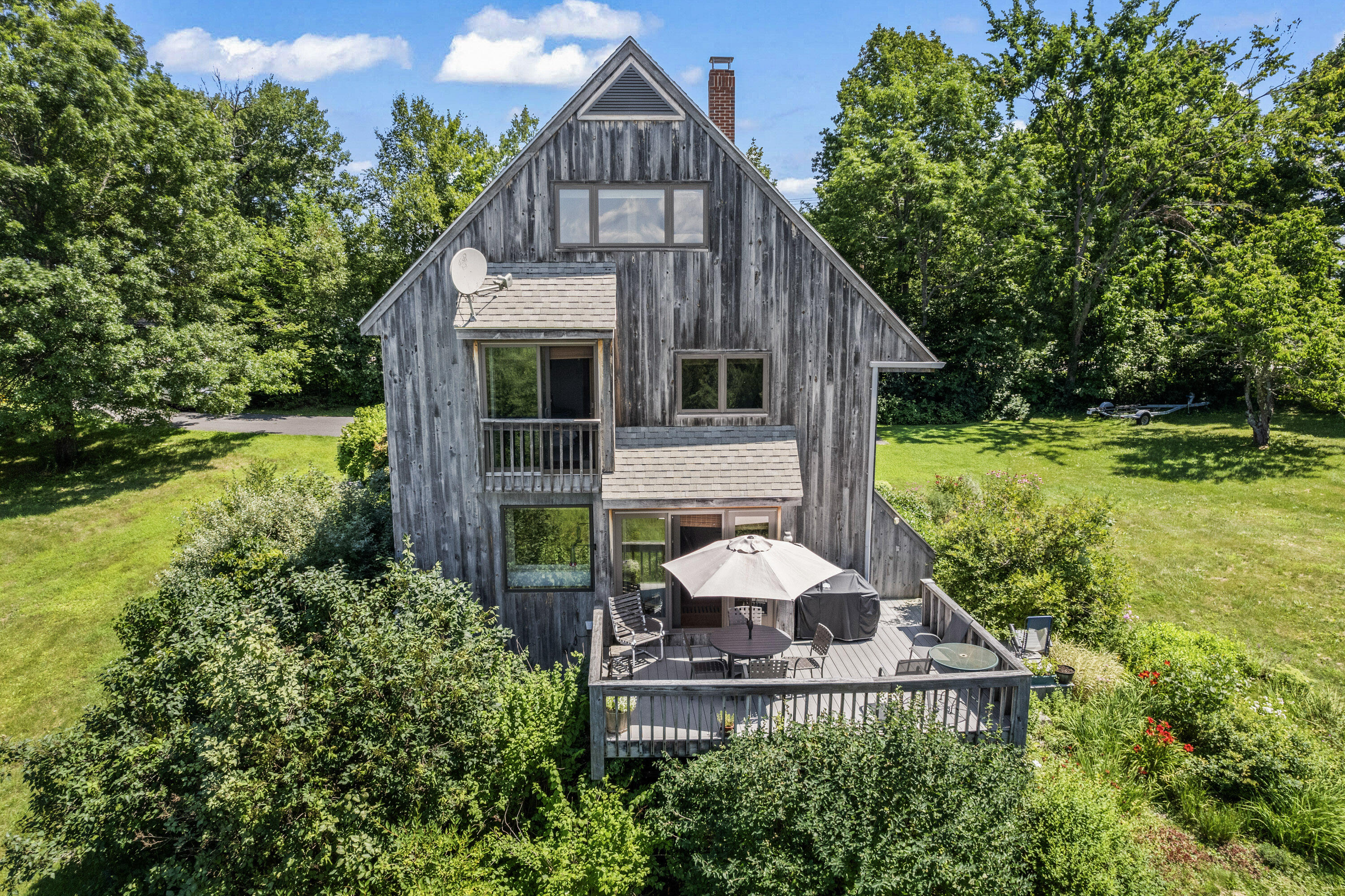 720 Pond Road