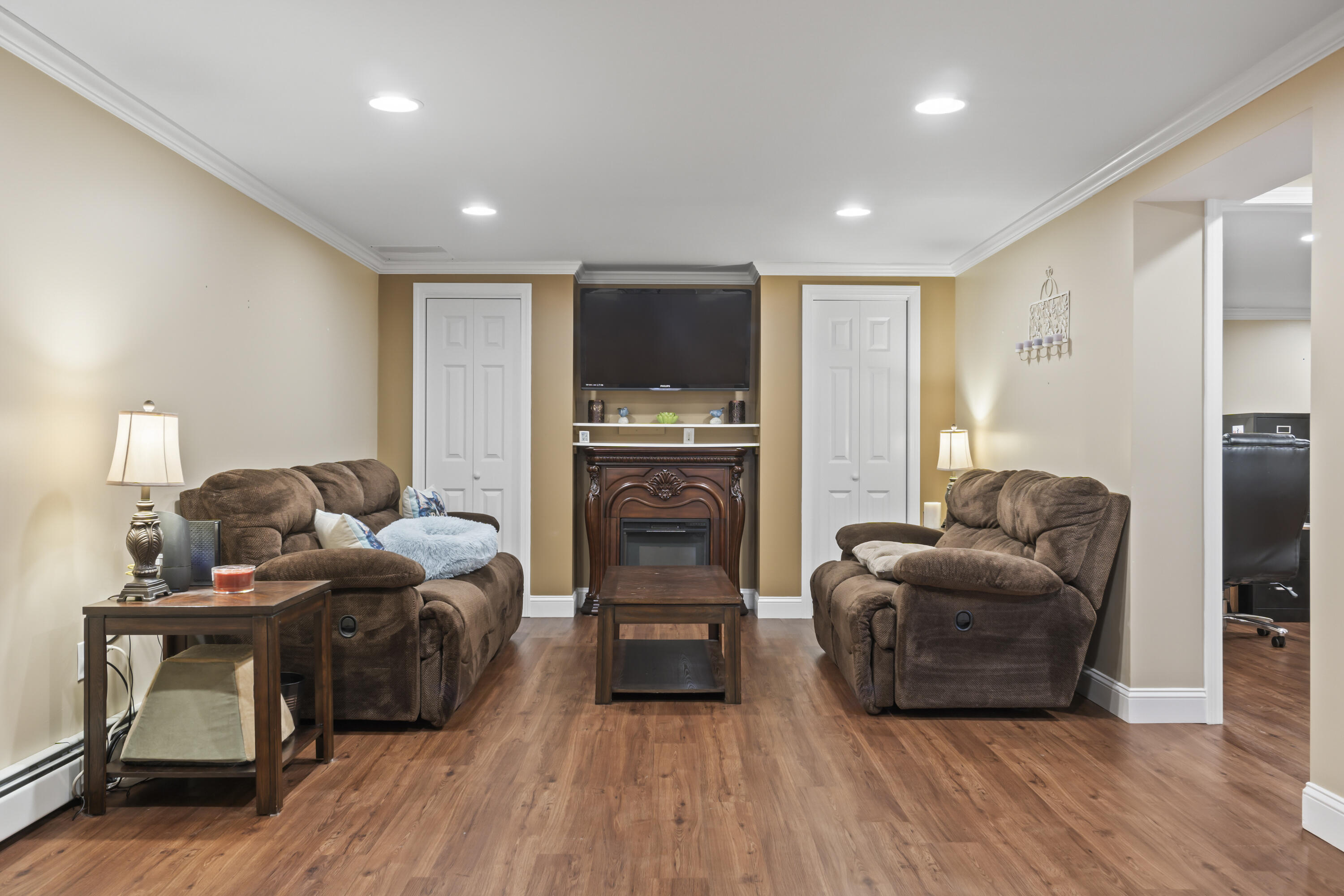 14 Fox Hollow Drive