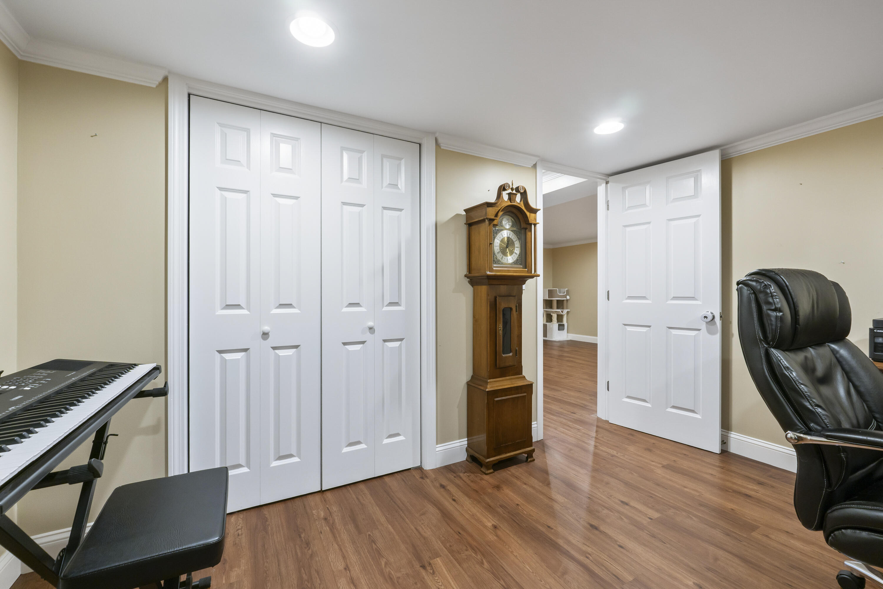 14 Fox Hollow Drive