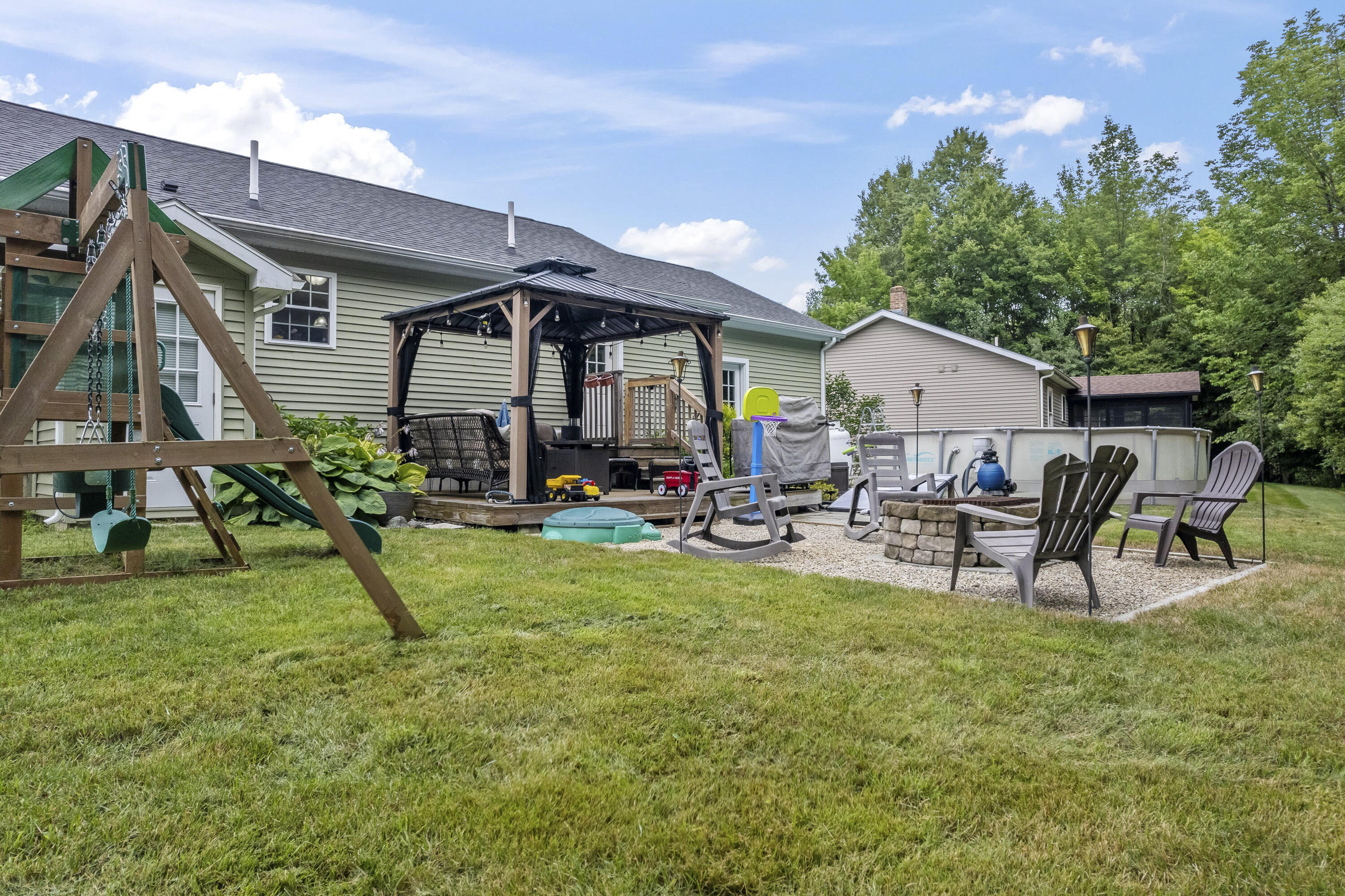 14 Fox Hollow Drive