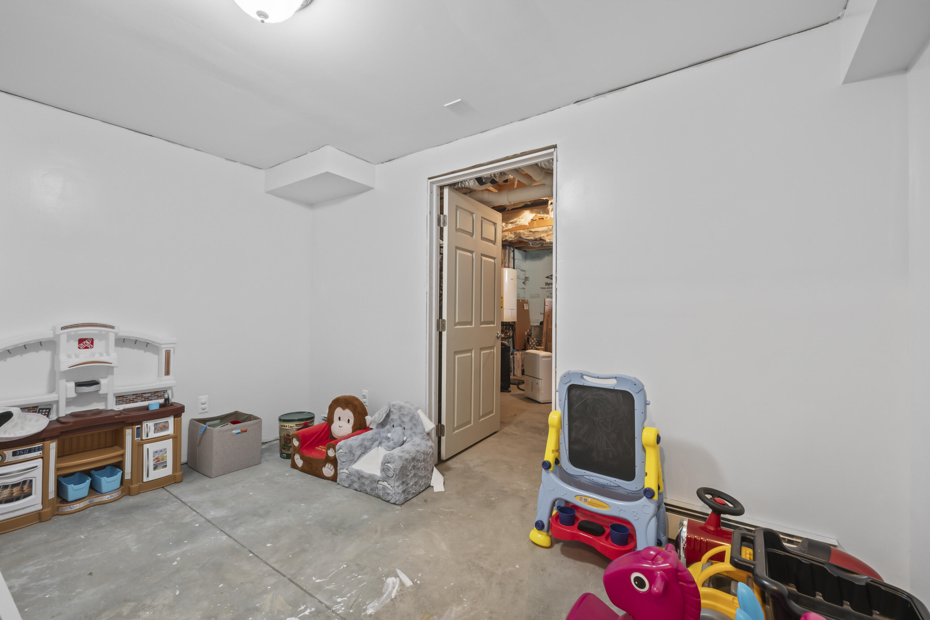 14 Fox Hollow Drive