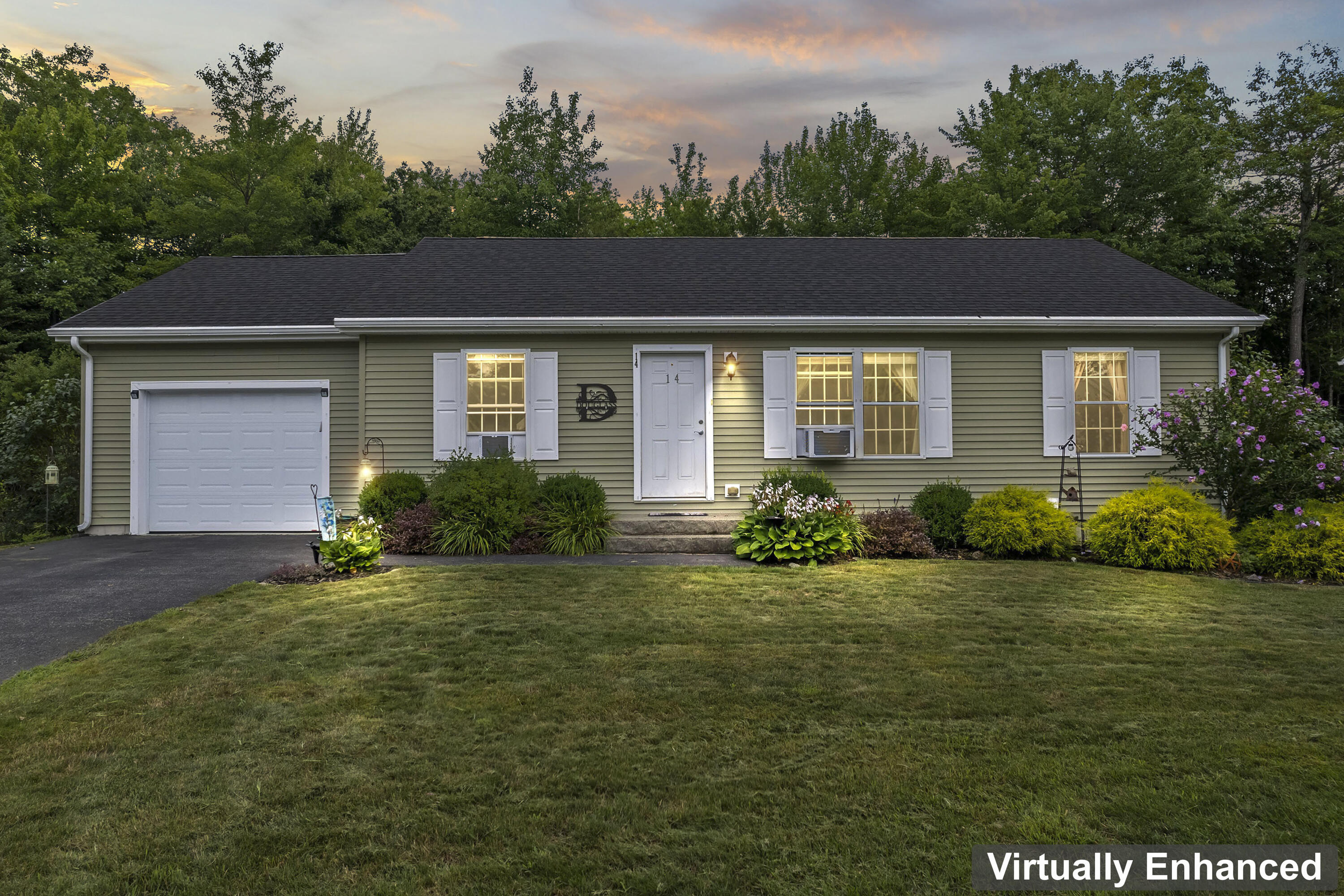 14 Fox Hollow Drive