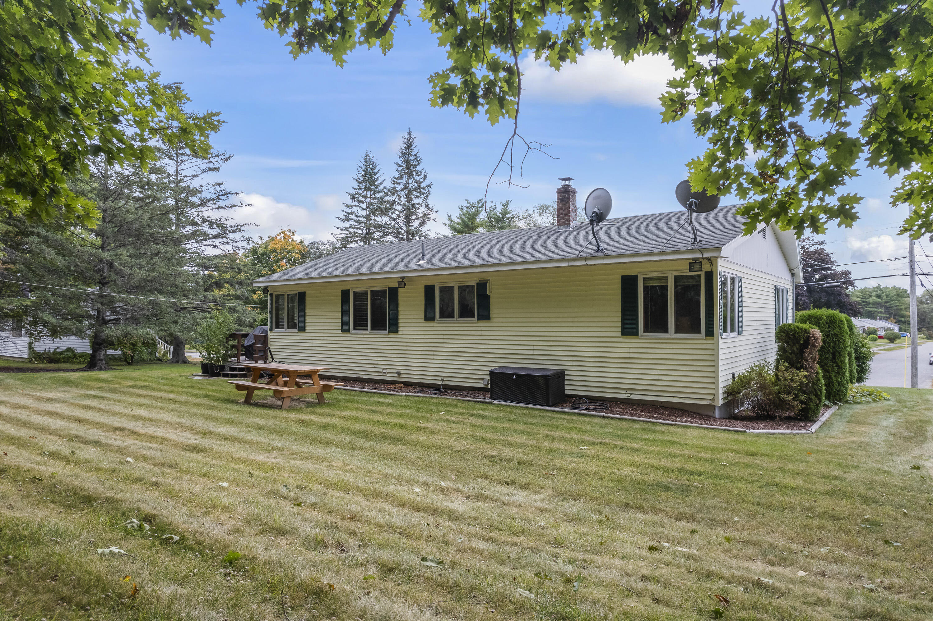 77 Townsend Road