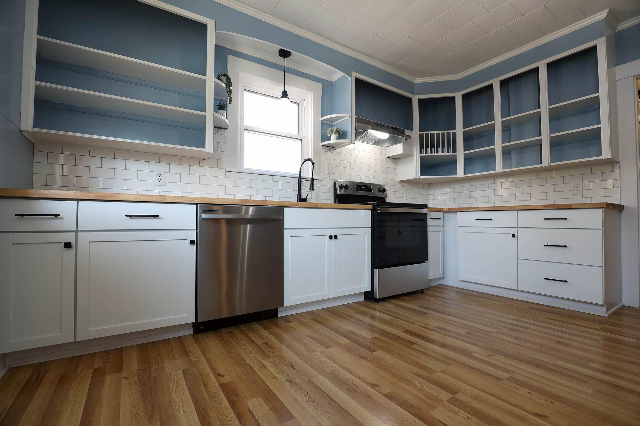 2055 N Belfast Avenue