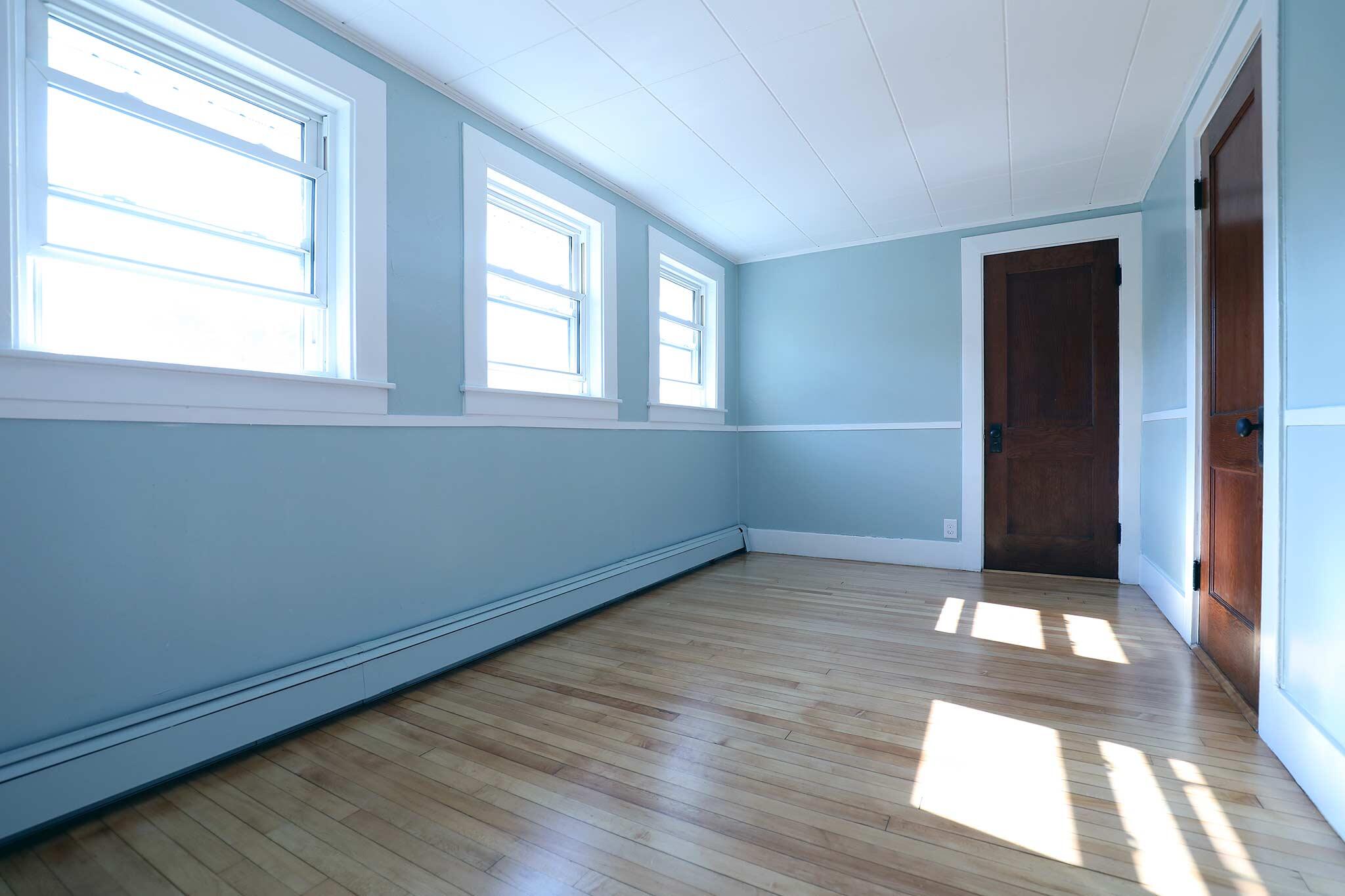 2055 N Belfast Avenue