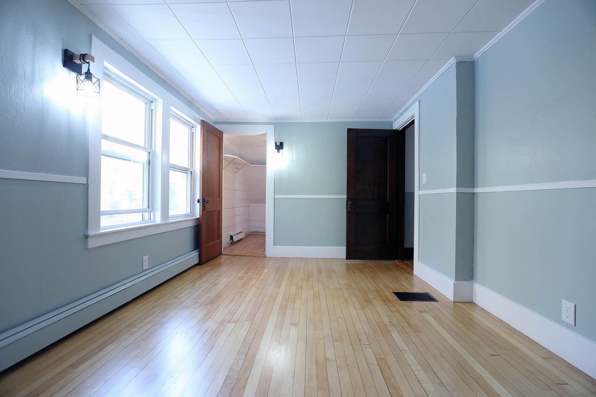 2055 N Belfast Avenue