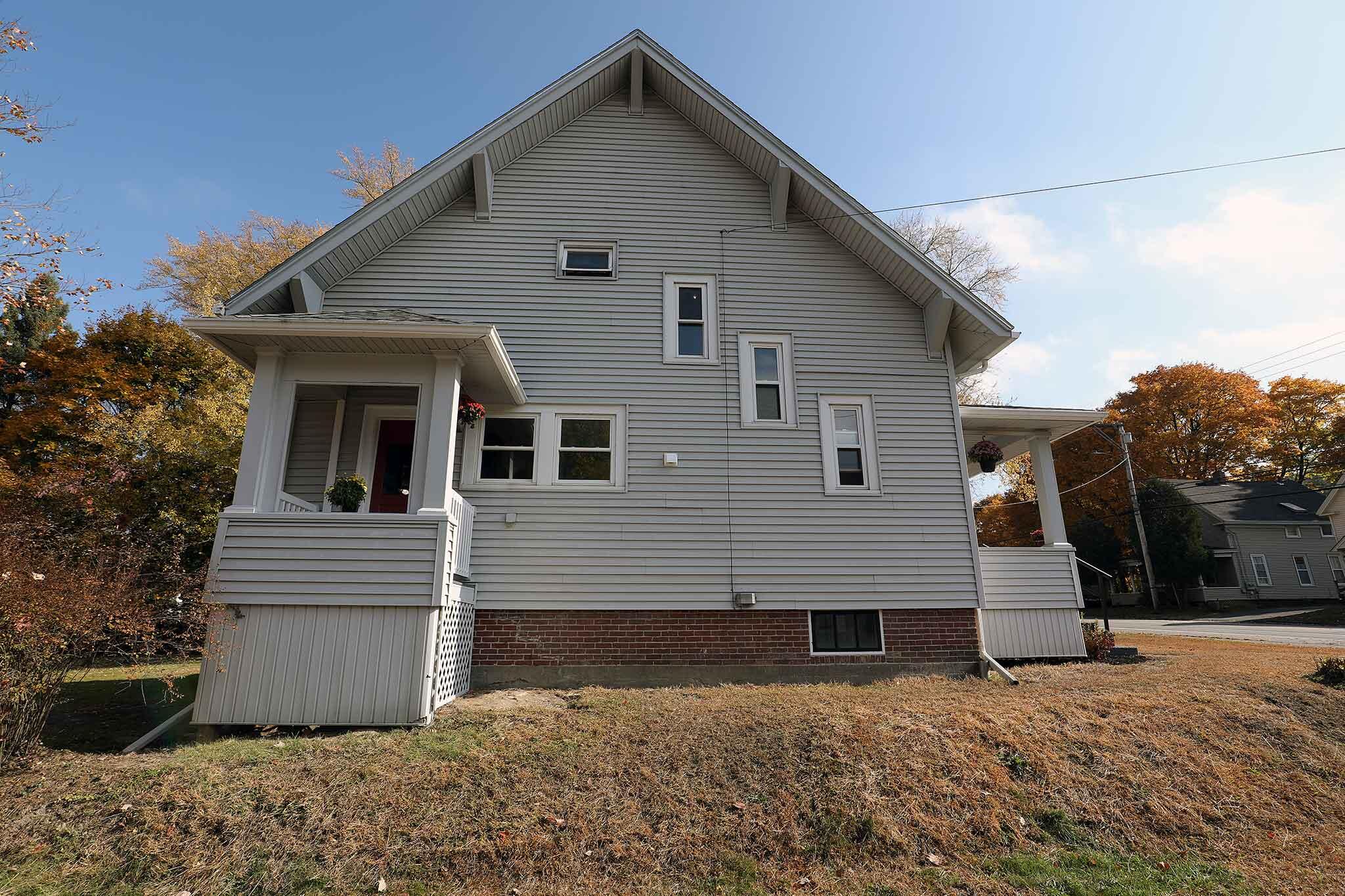 2055 N Belfast Avenue