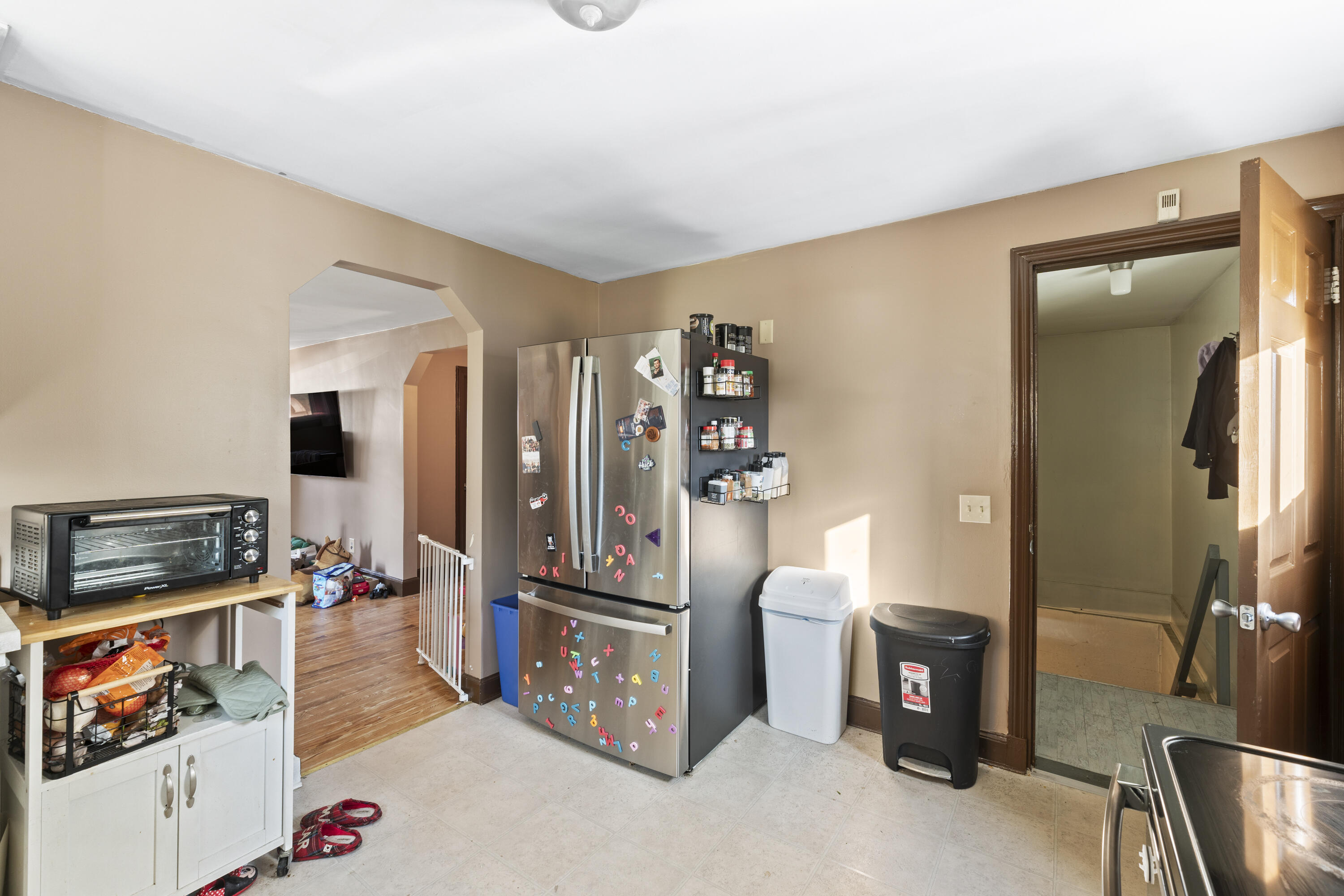 9 Linwood Avenue