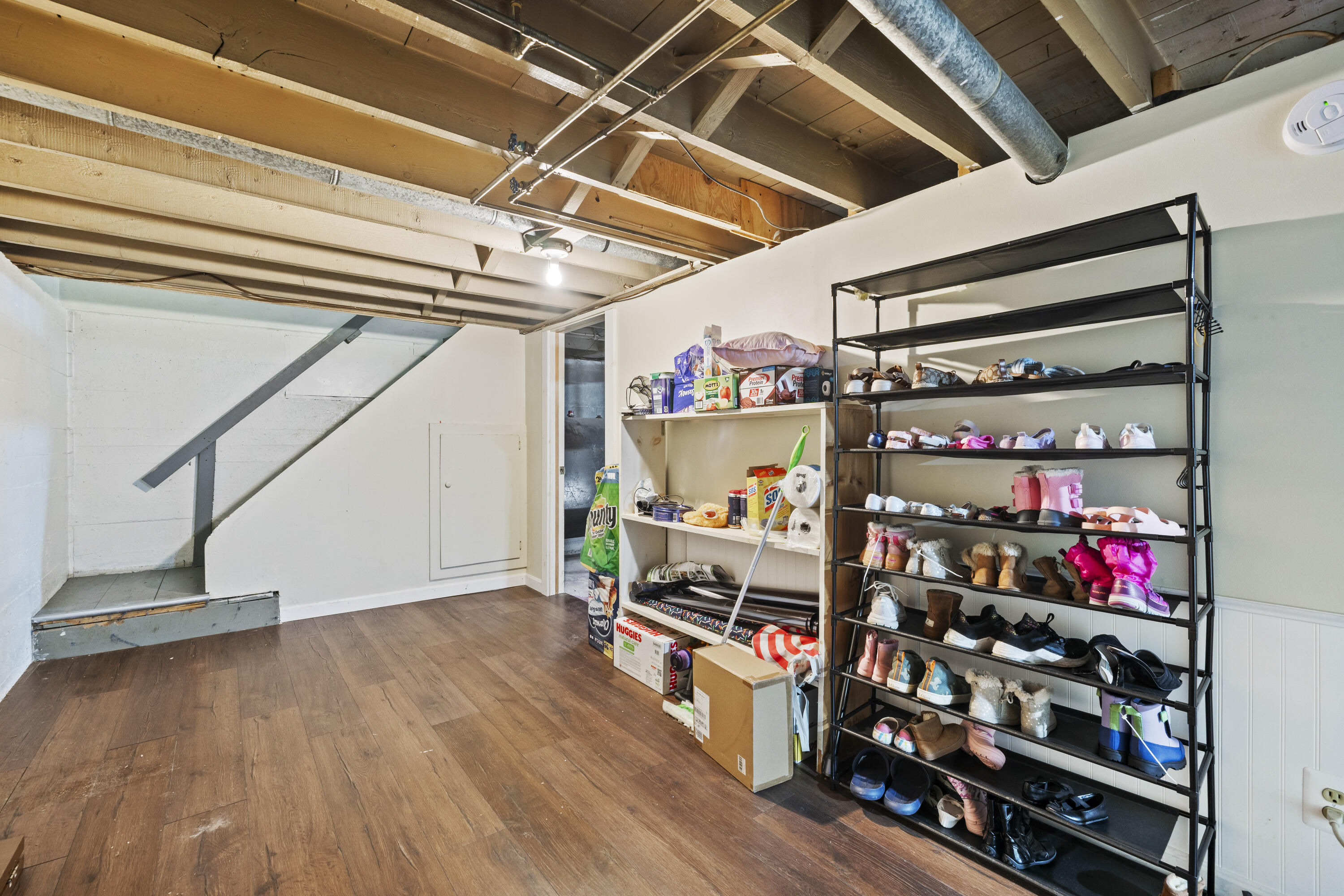 9 Linwood Avenue
