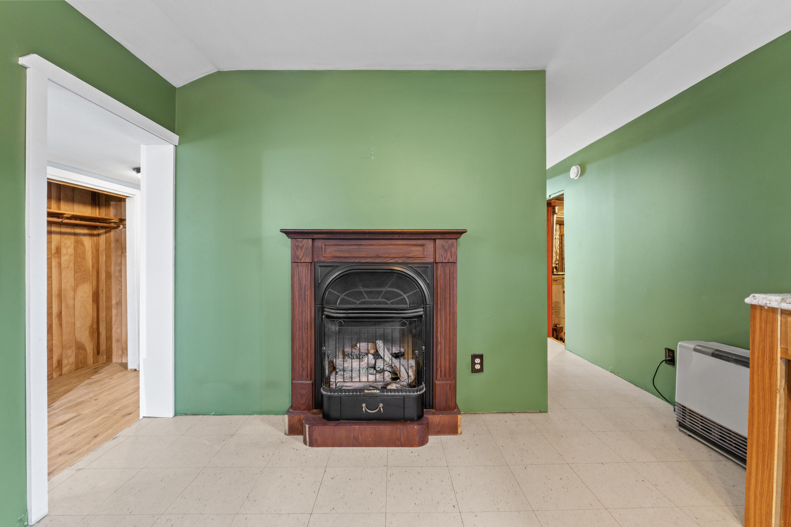 323 Rome Road