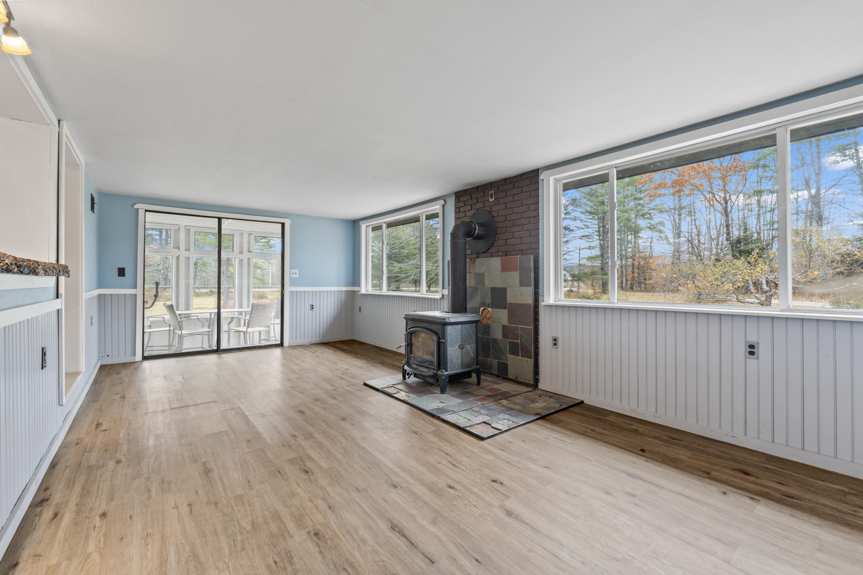323 Rome Road