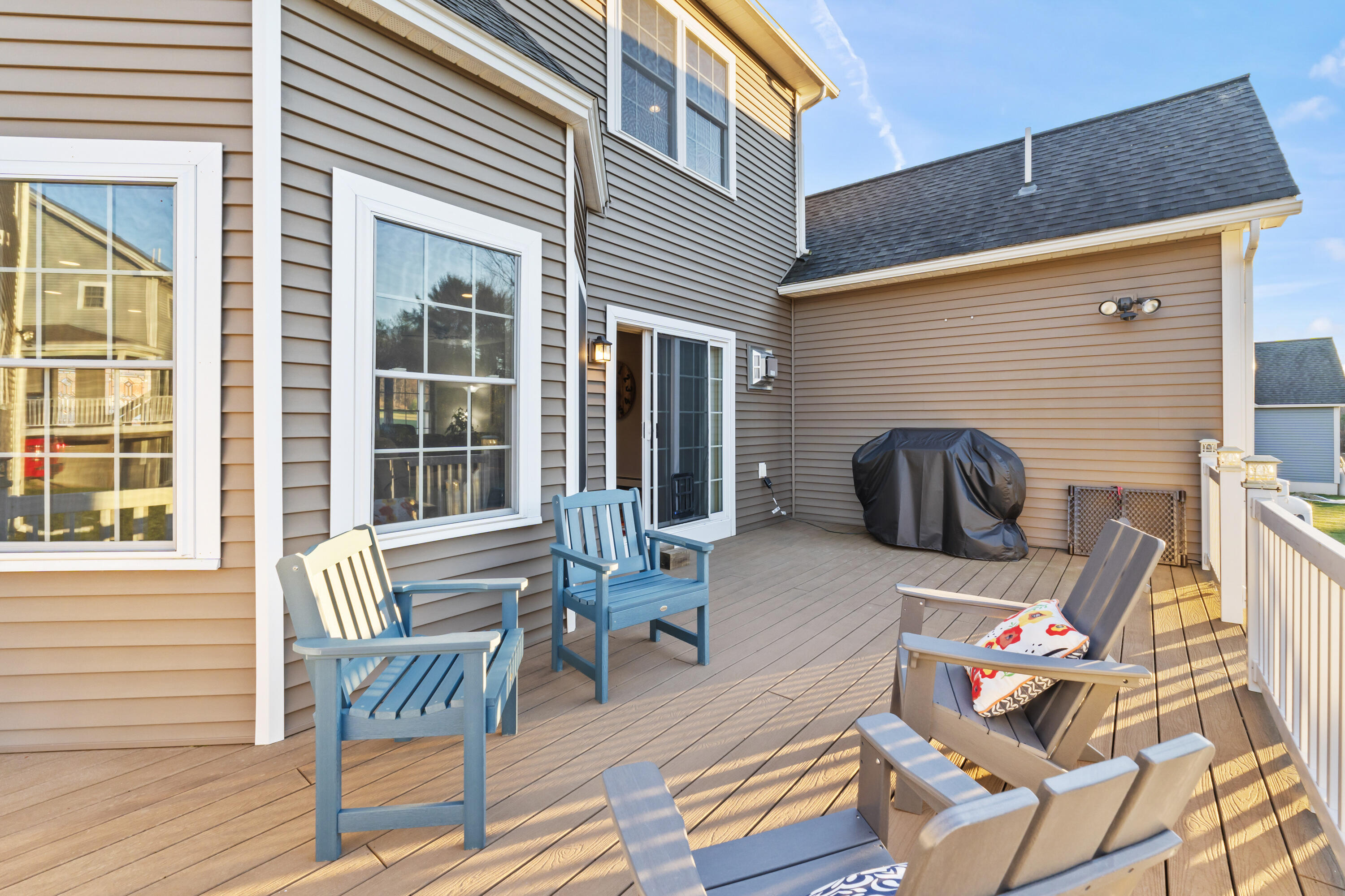 10 Fieldstone Drive