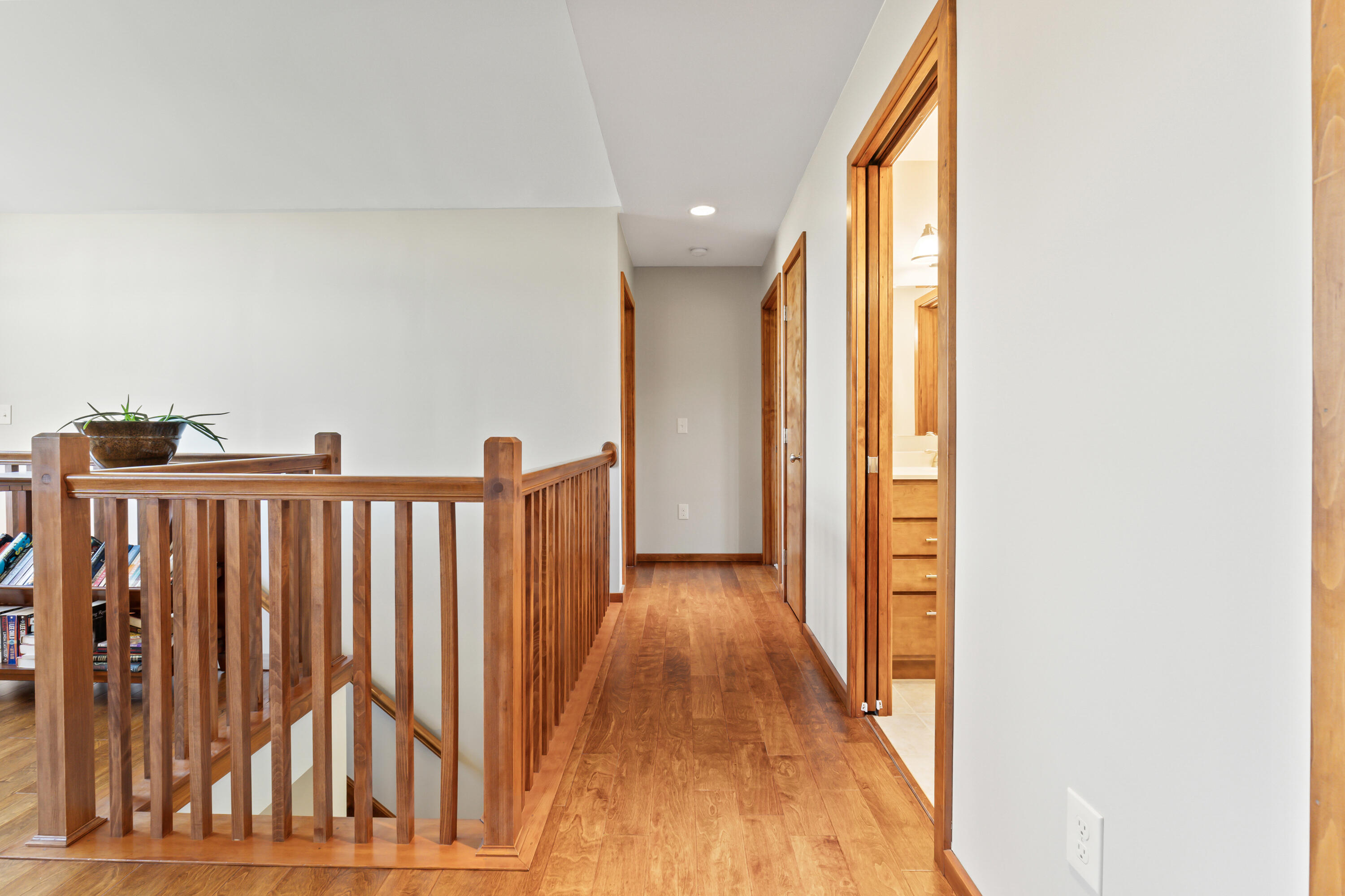 10 Fieldstone Drive