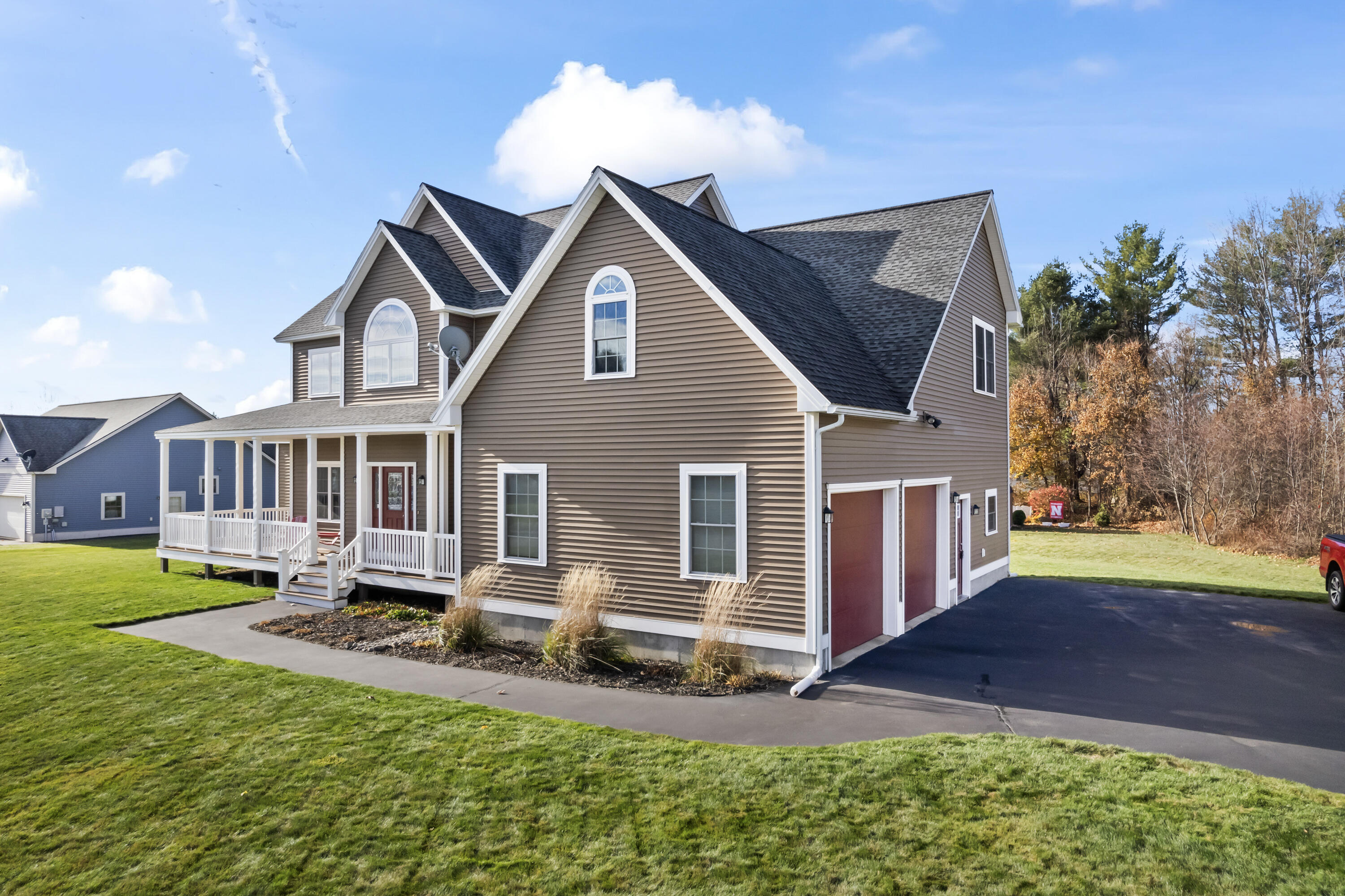 10 Fieldstone Drive