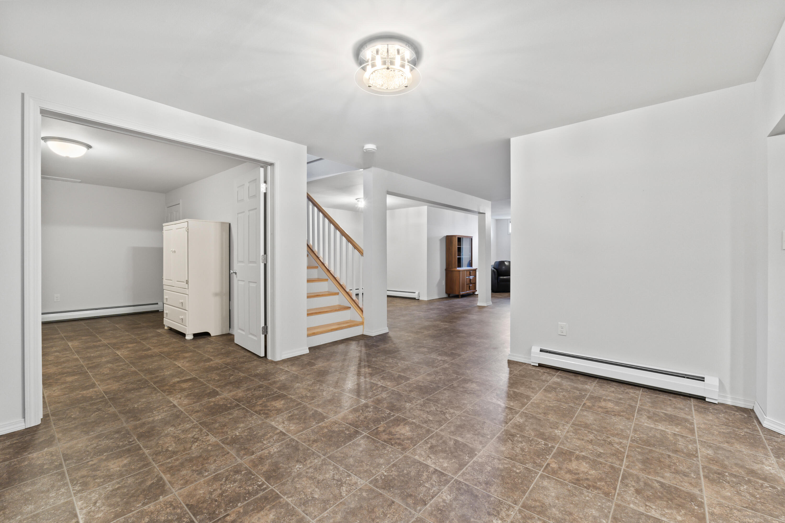 10 Fieldstone Drive