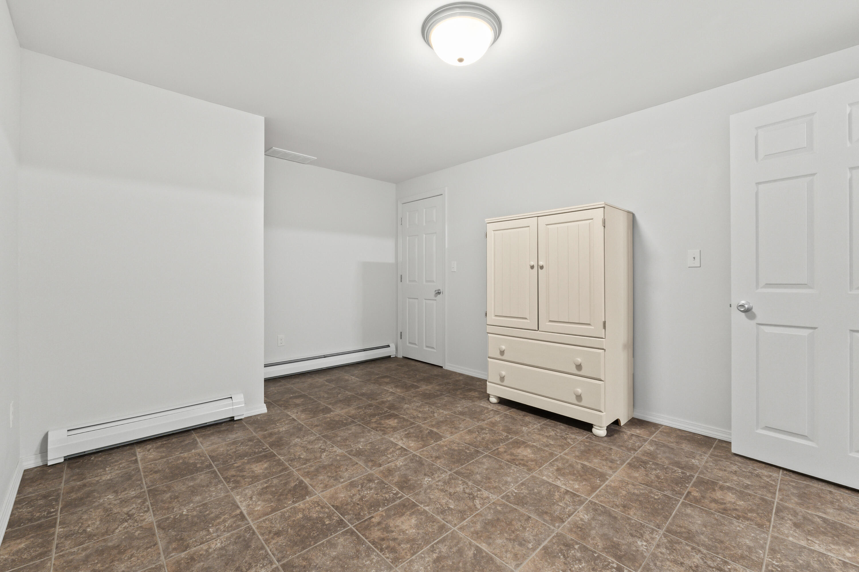 10 Fieldstone Drive