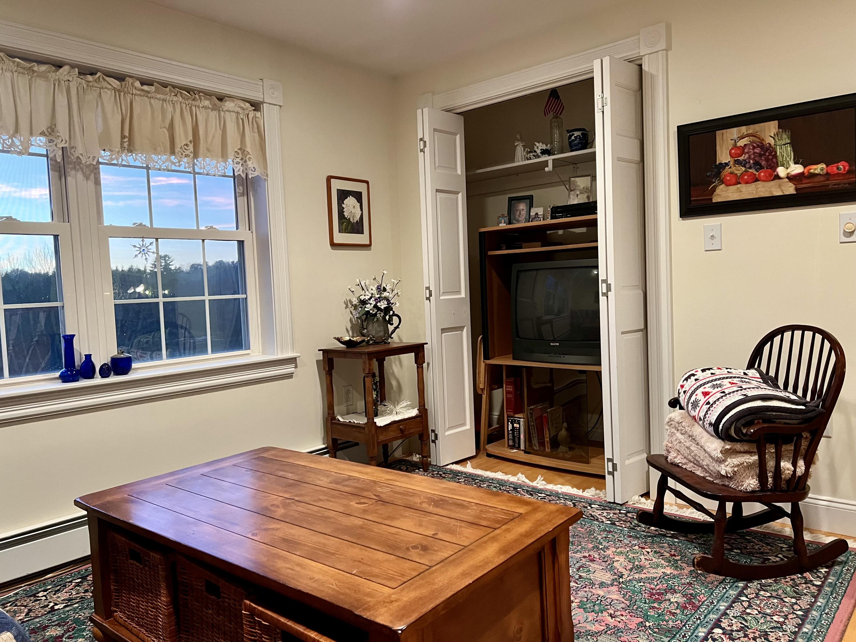 104 Raccoon Road