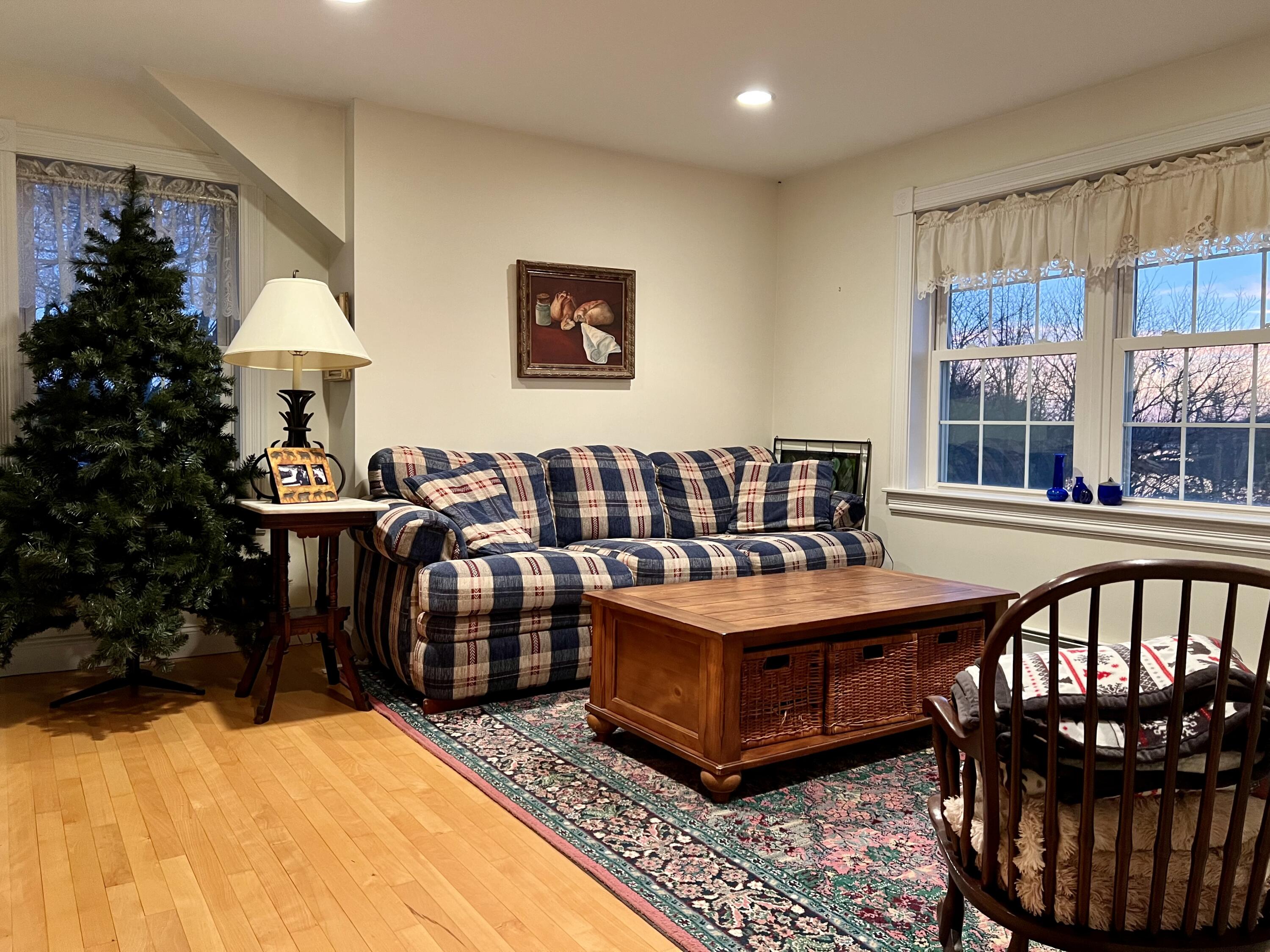 104 Raccoon Road