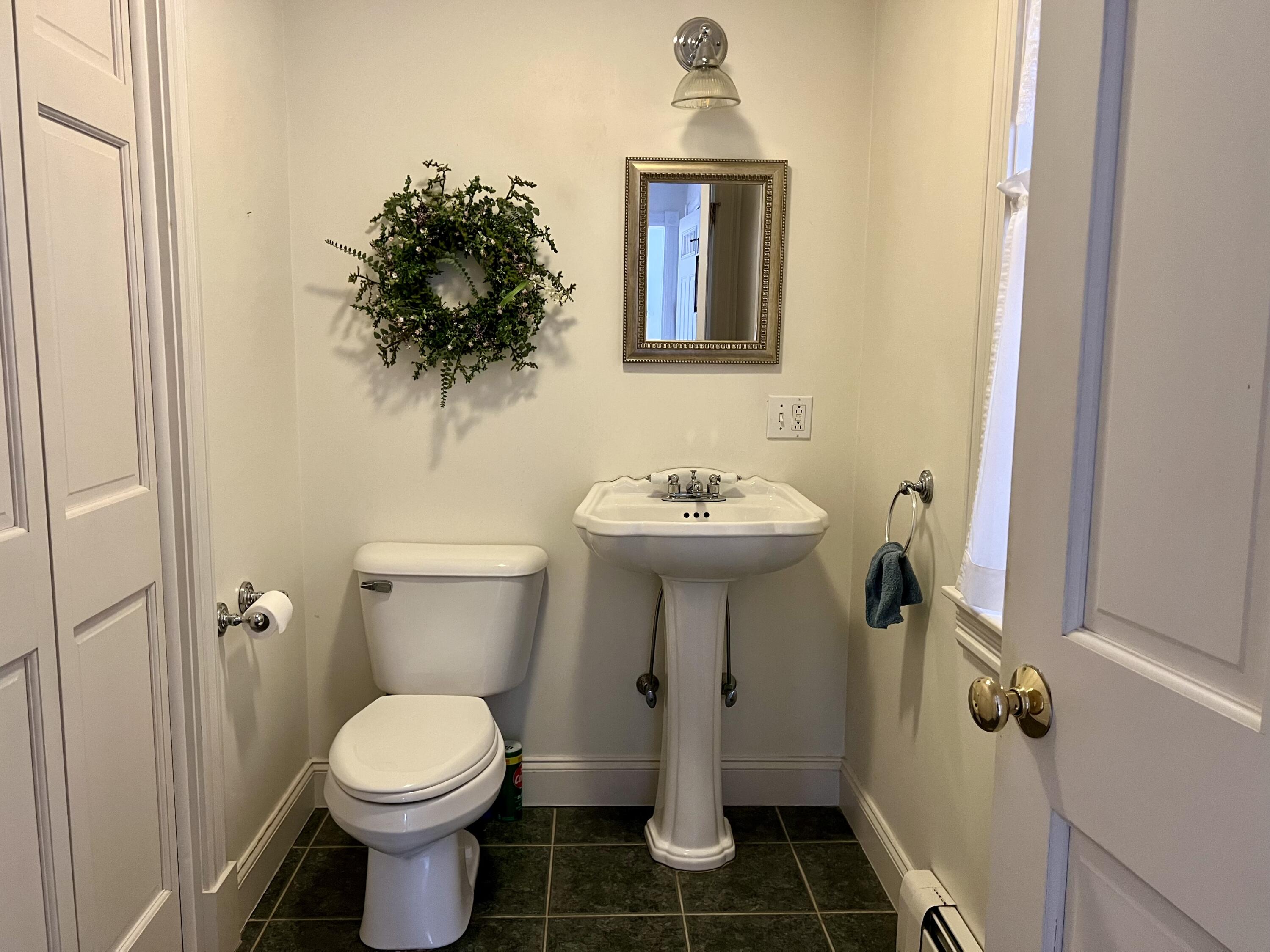 104 Raccoon Road