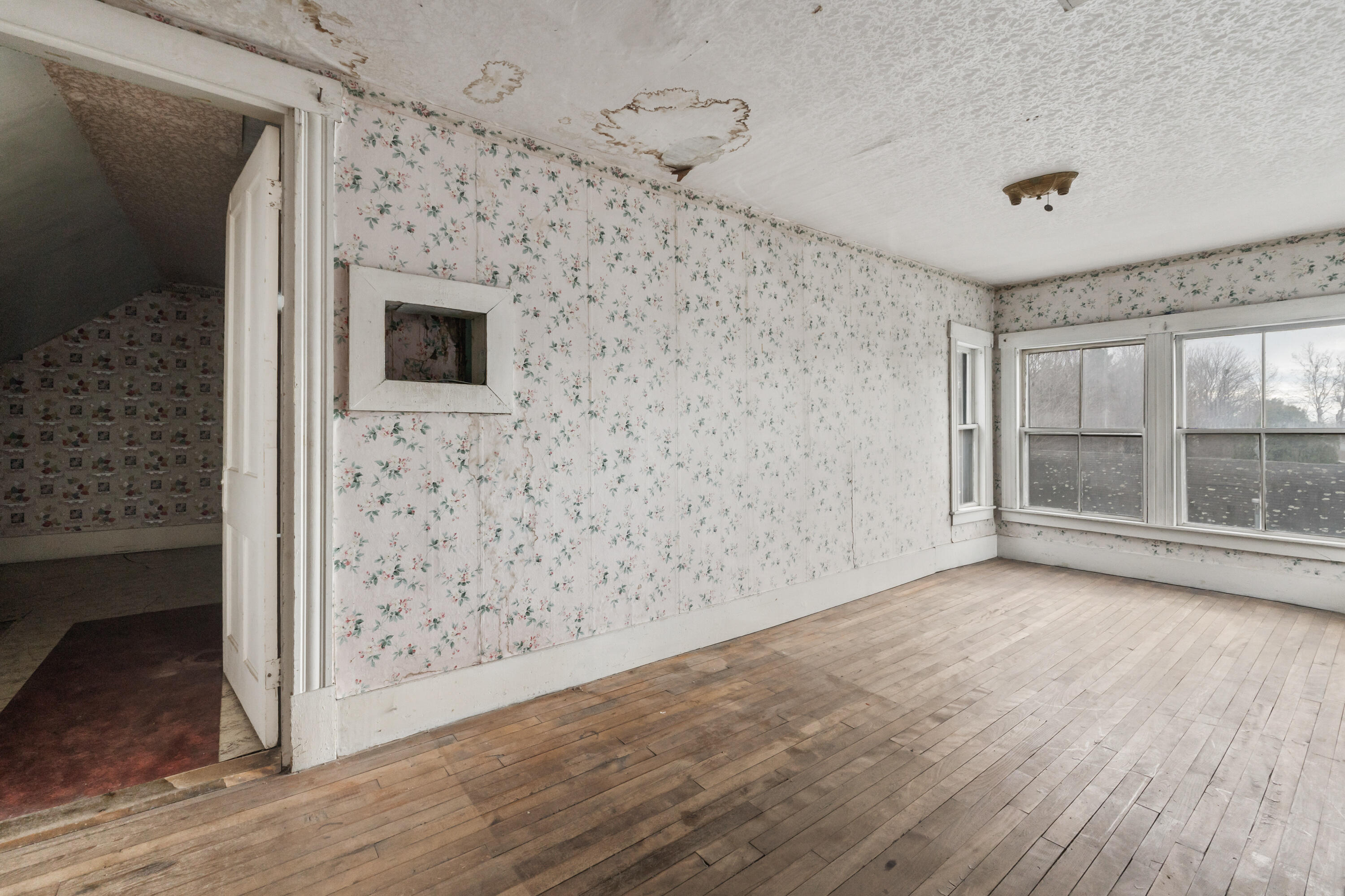 335 & 341 Hartland Avenue
