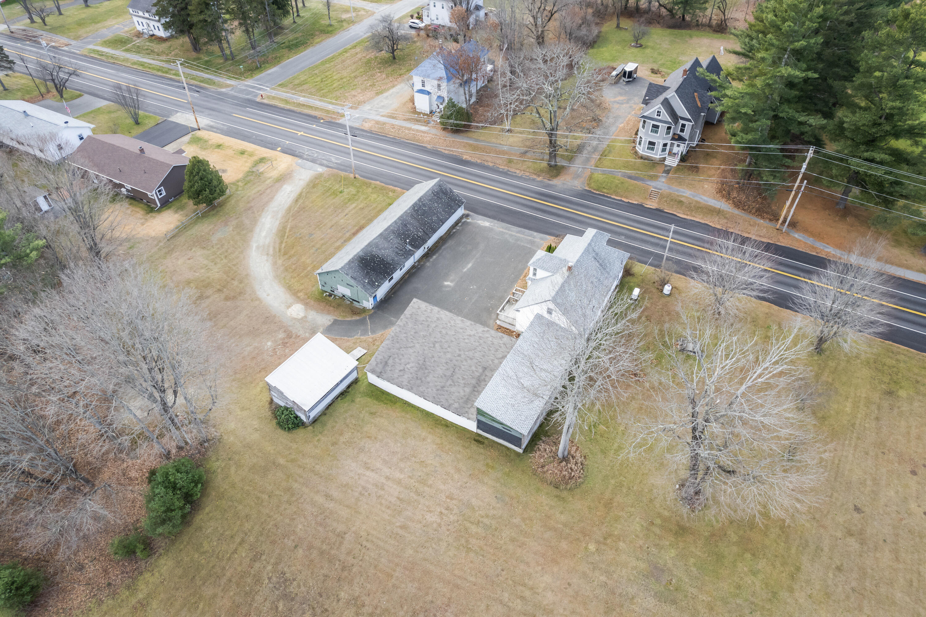335 & 341 Hartland Avenue