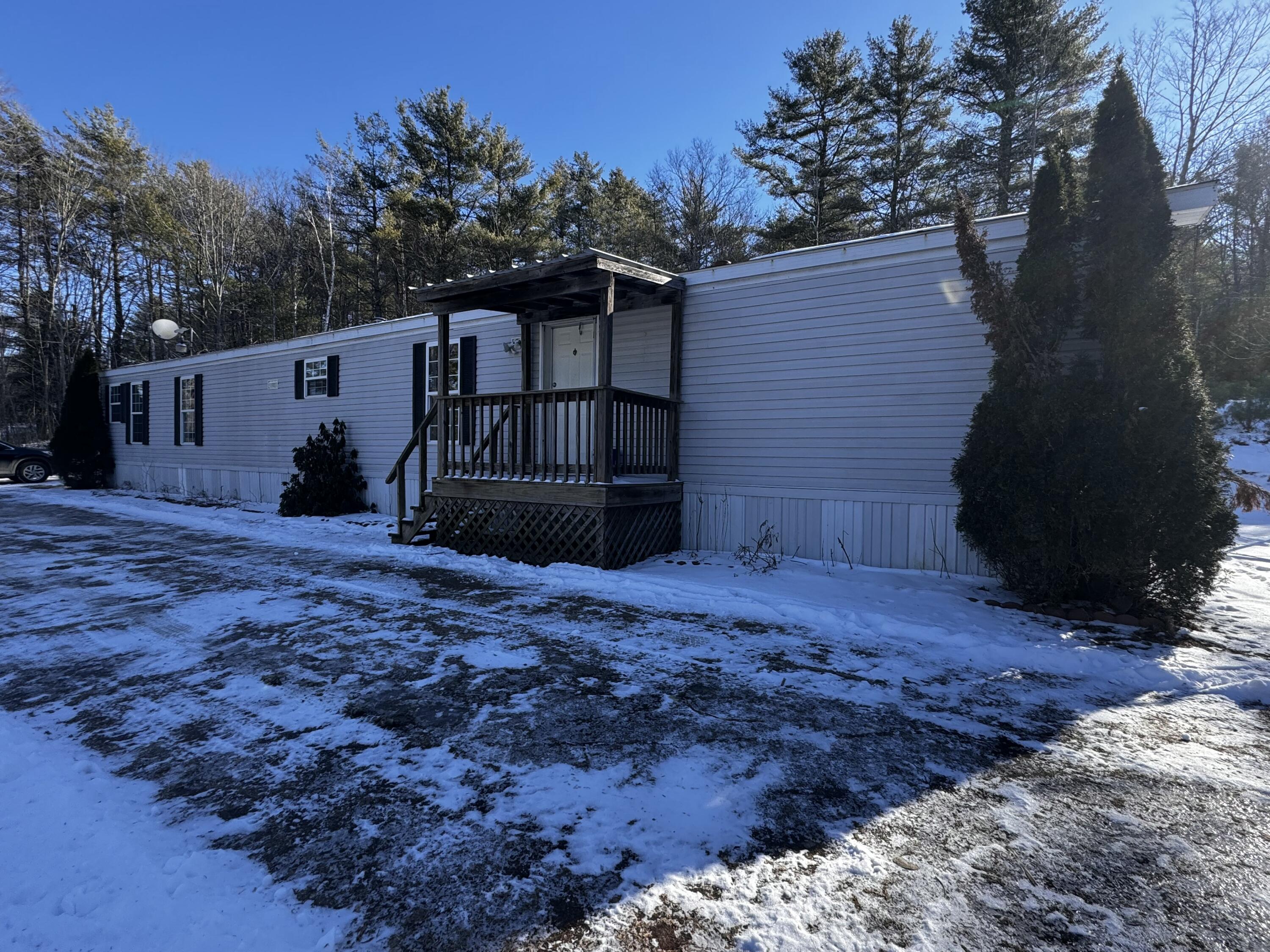 585 Weeks Mills Road