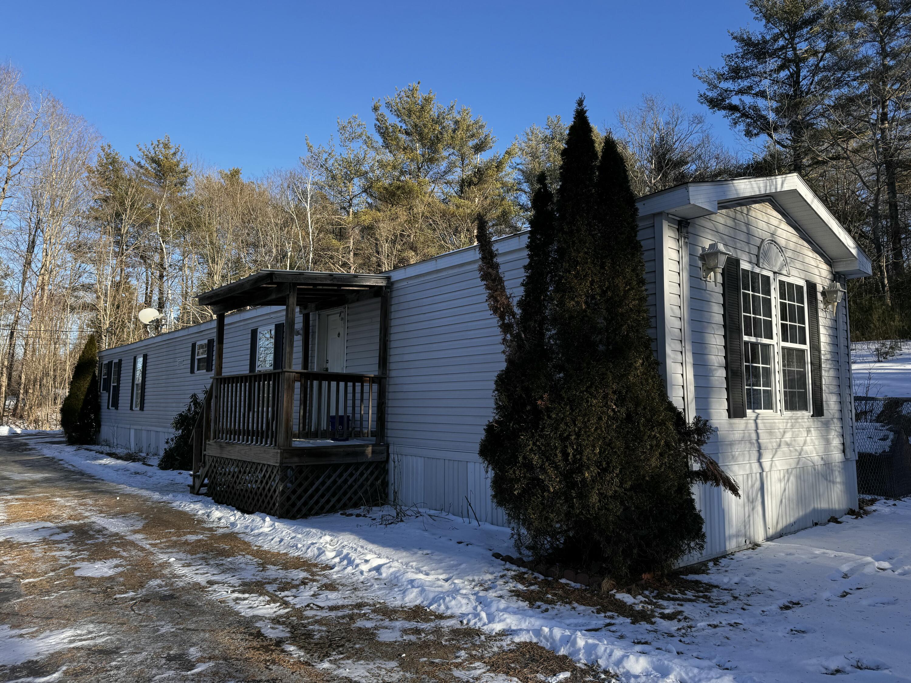 585 Weeks Mills Road