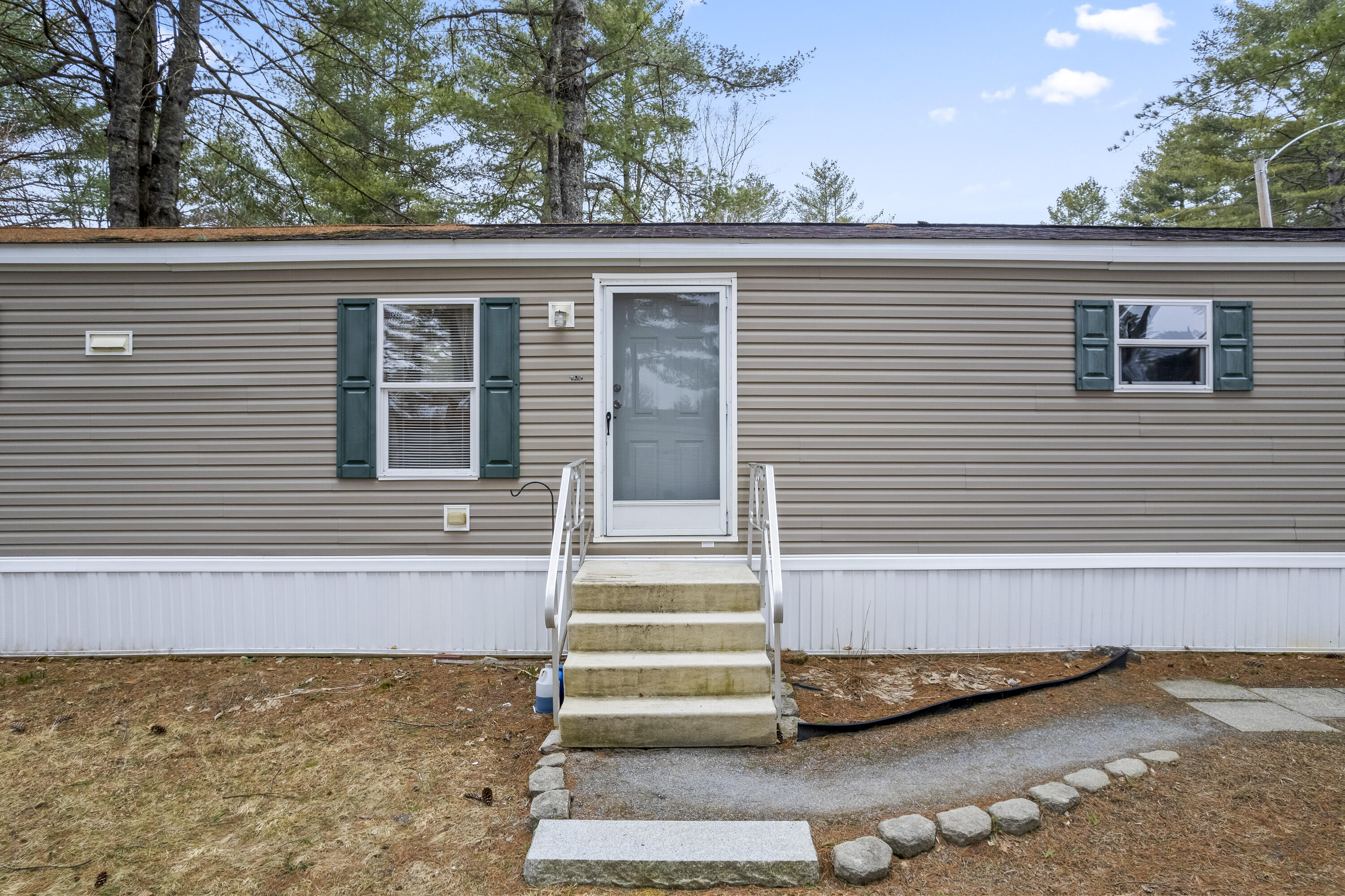 31 Monarch Drive