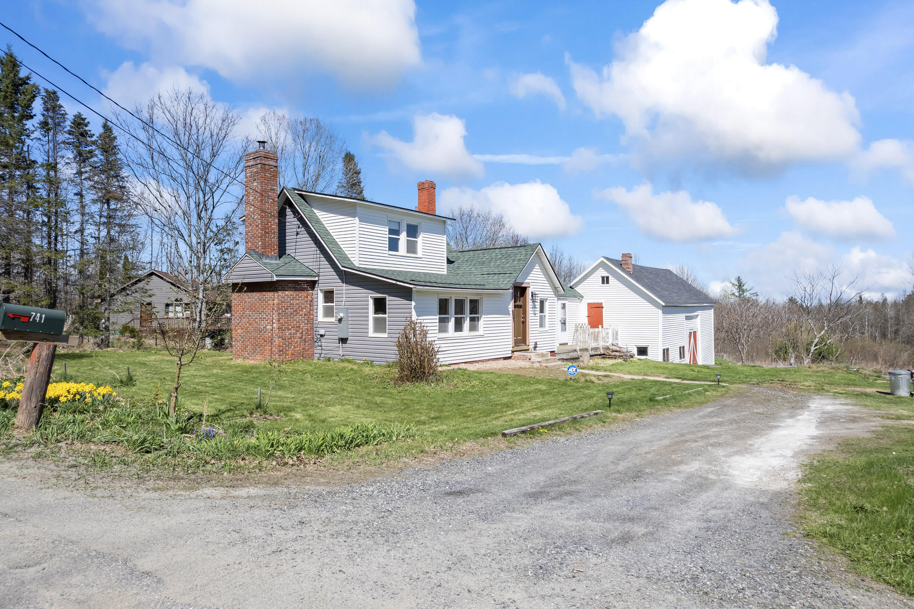 741 Bellsqueeze Road