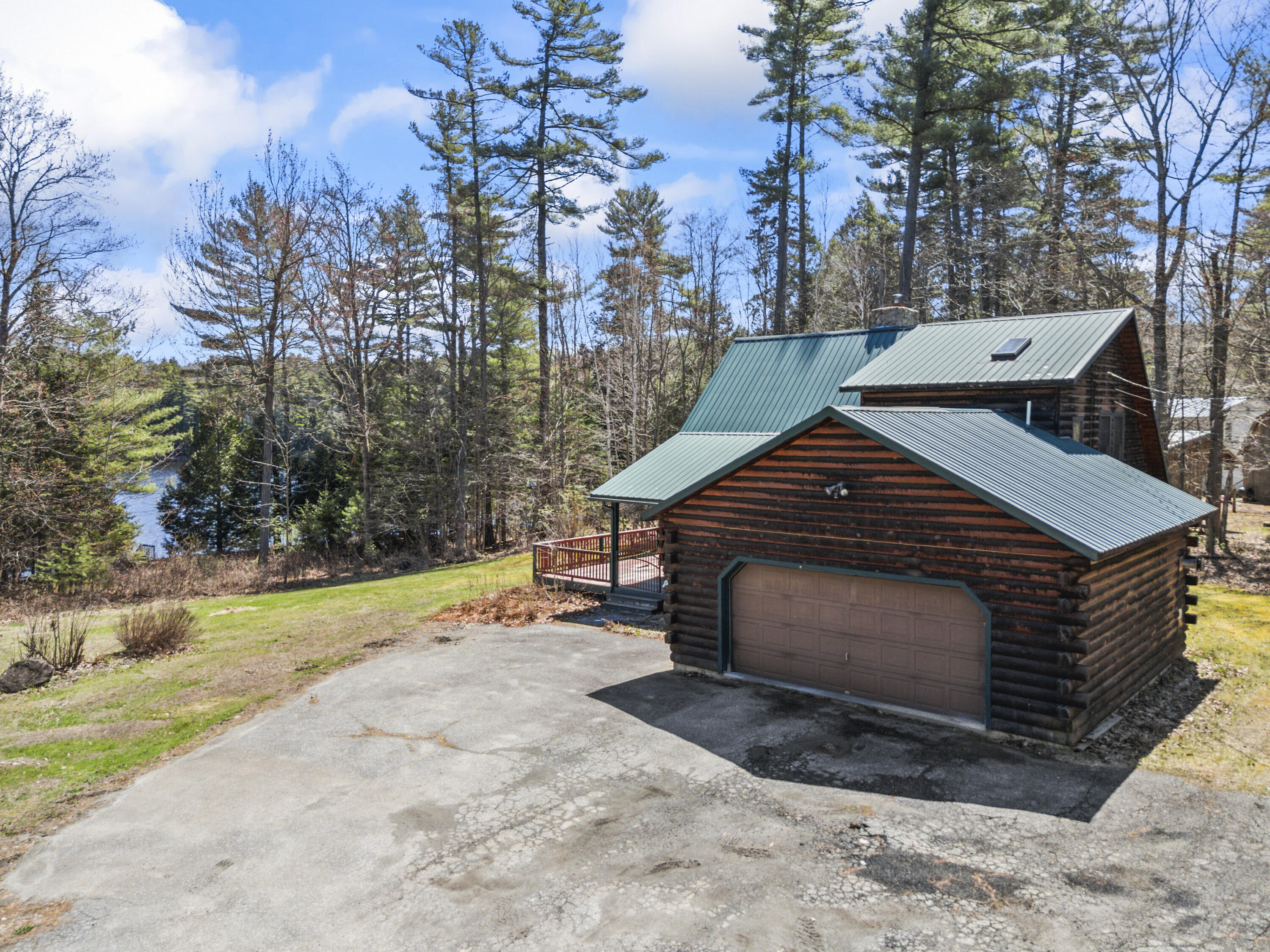 48 Thistle Lane